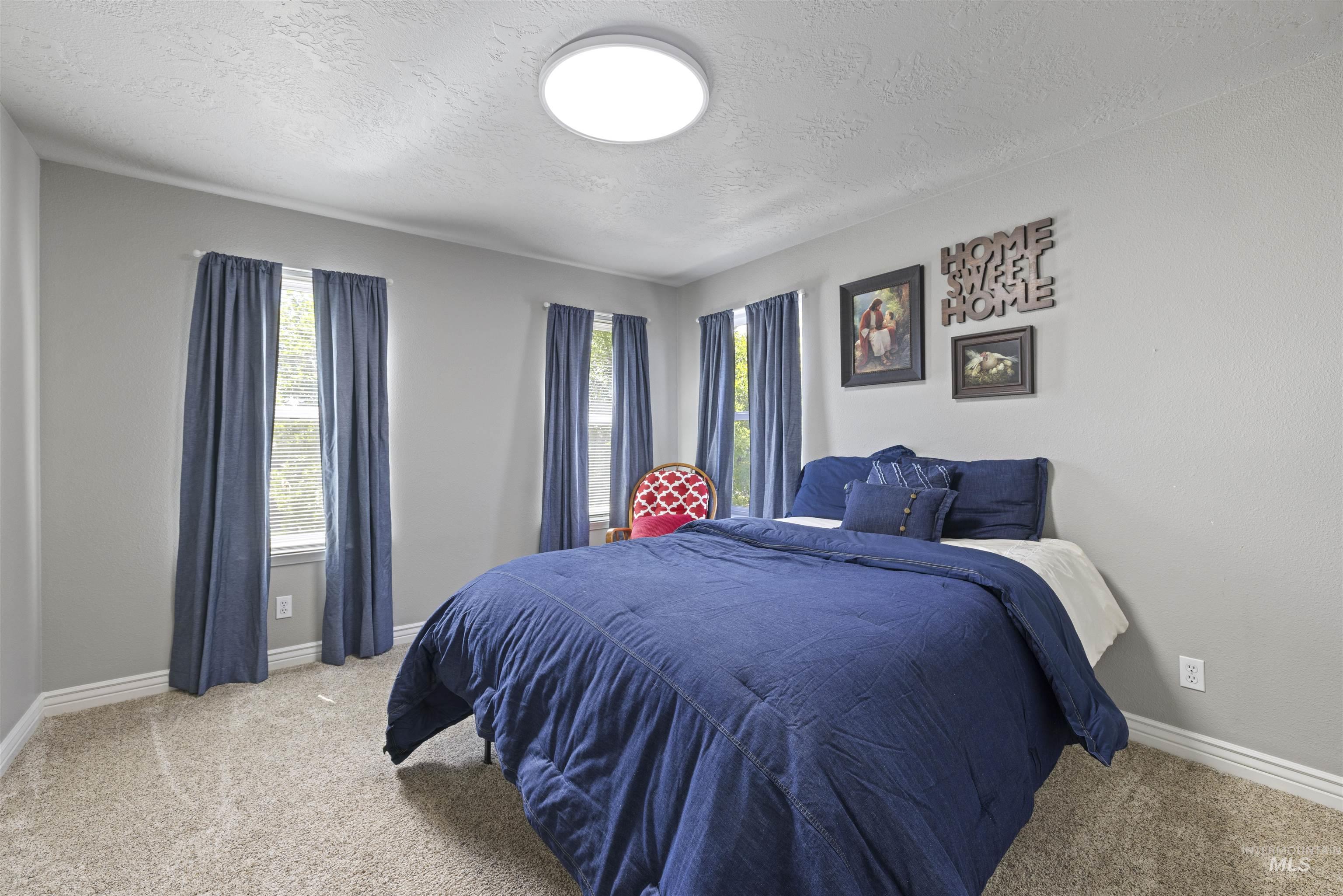 8352 S Old Farm Pl., Meridian, Idaho 83642, 5 Bedrooms, 4 Bathrooms, Residential For Sale, Price $1,200,000,MLS 98992348