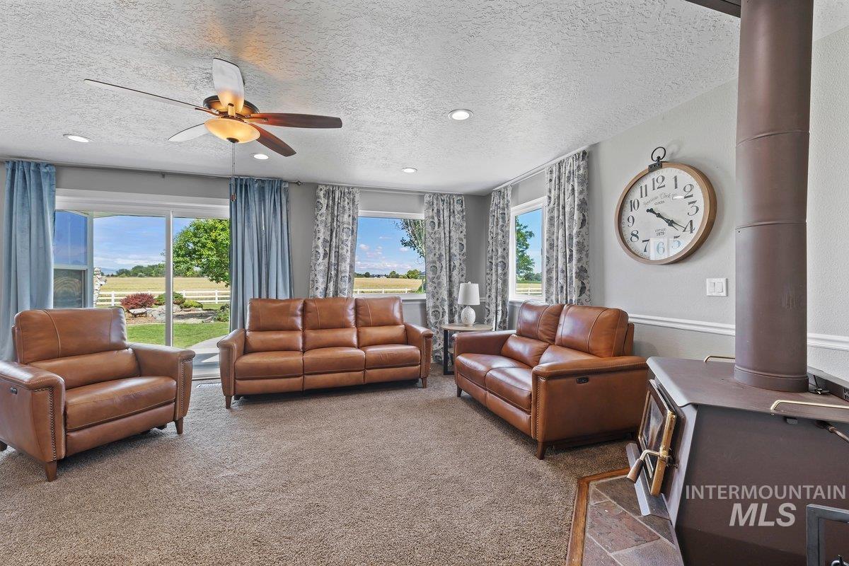 8352 S Old Farm Pl., Meridian, Idaho 83642, 5 Bedrooms, 4 Bathrooms, Residential For Sale, Price $1,200,000,MLS 98992348