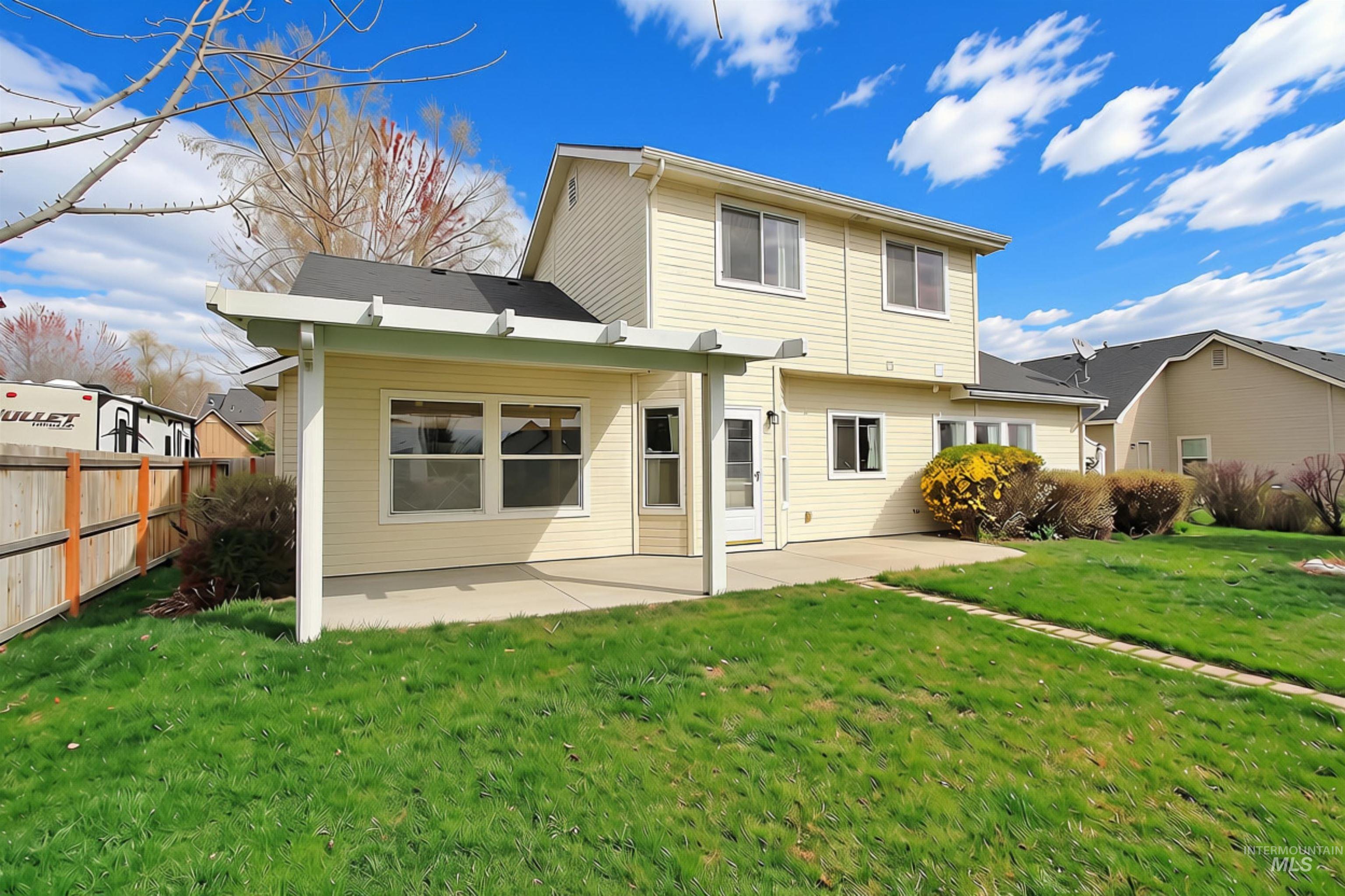 689 Triumph Dr, Middleton, Idaho 83644, 3 Bedrooms, 2.5 Bathrooms, Residential For Sale, Price $444,900,MLS 98992349