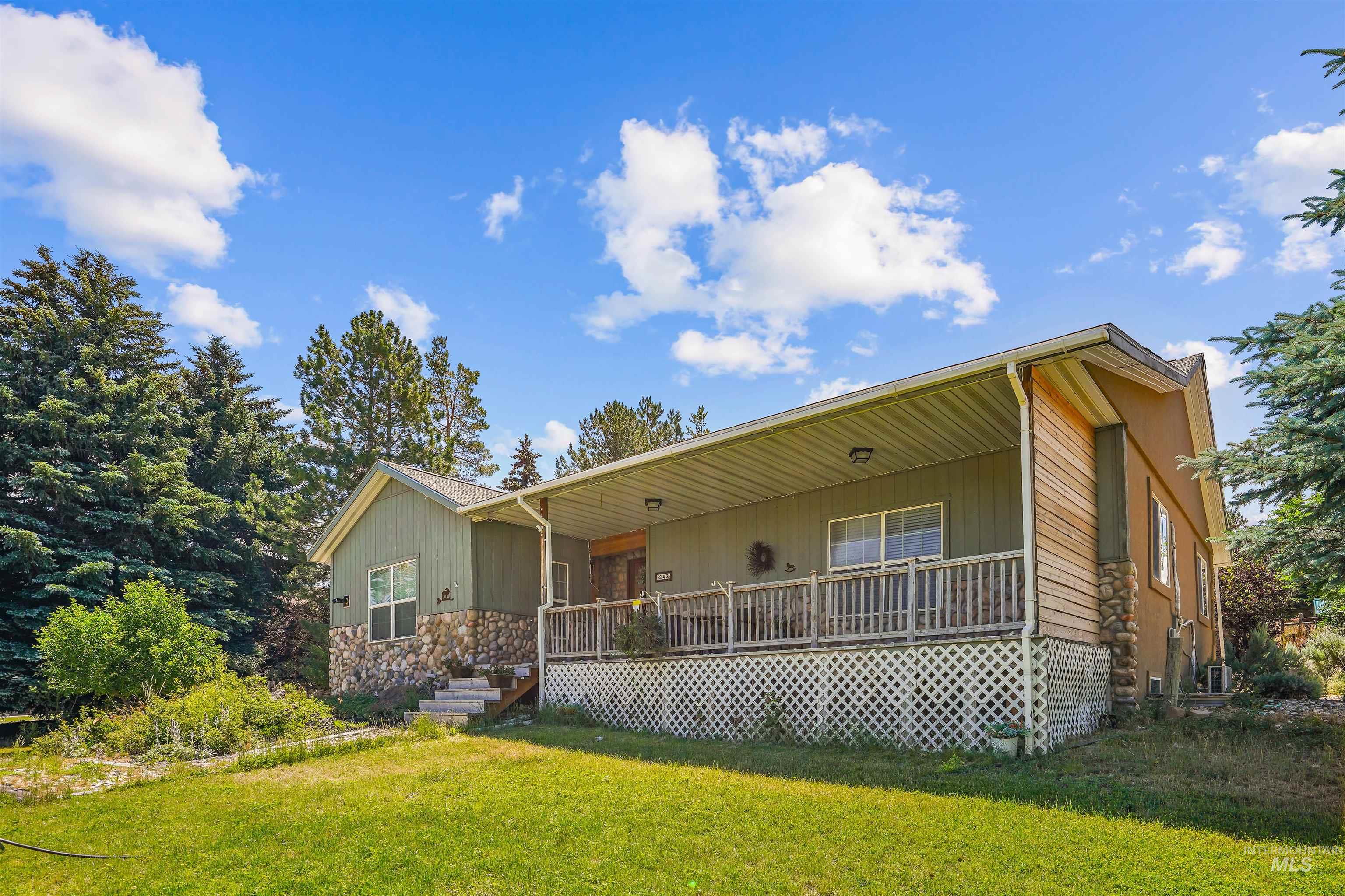 243 Mountain View Dr., Albion, Idaho 83311, 4 Bedrooms, 3.5 Bathrooms, Residential For Sale, Price $475,000,MLS 98992350