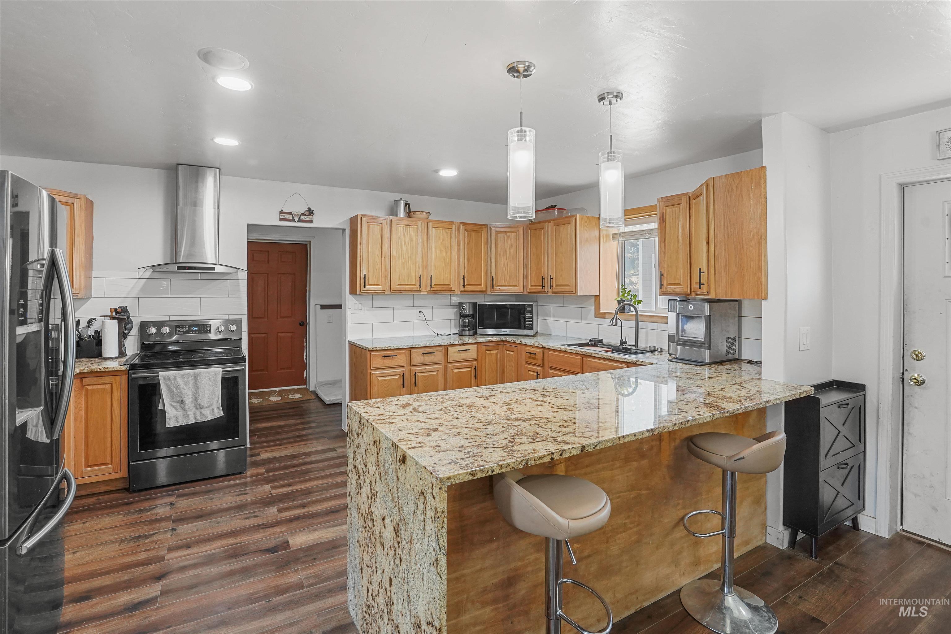 243 Mountain View Dr., Albion, Idaho 83311, 4 Bedrooms, 3.5 Bathrooms, Residential For Sale, Price $475,000,MLS 98992350
