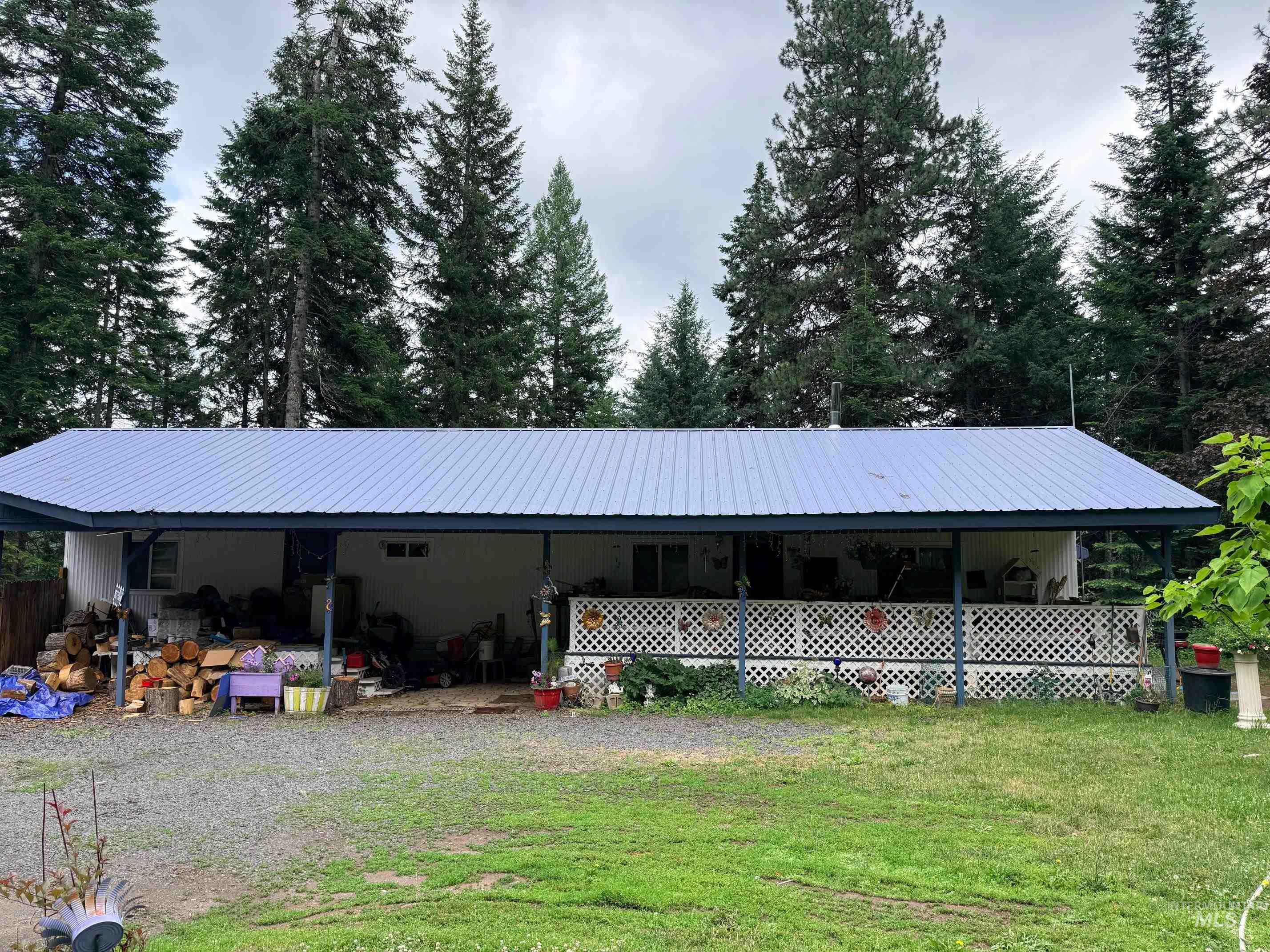 5742 Grangemont, Orofino, Idaho 83544, 2 Bedrooms, 1 Bathroom, Residential For Sale, Price $149,000,MLS 98992352