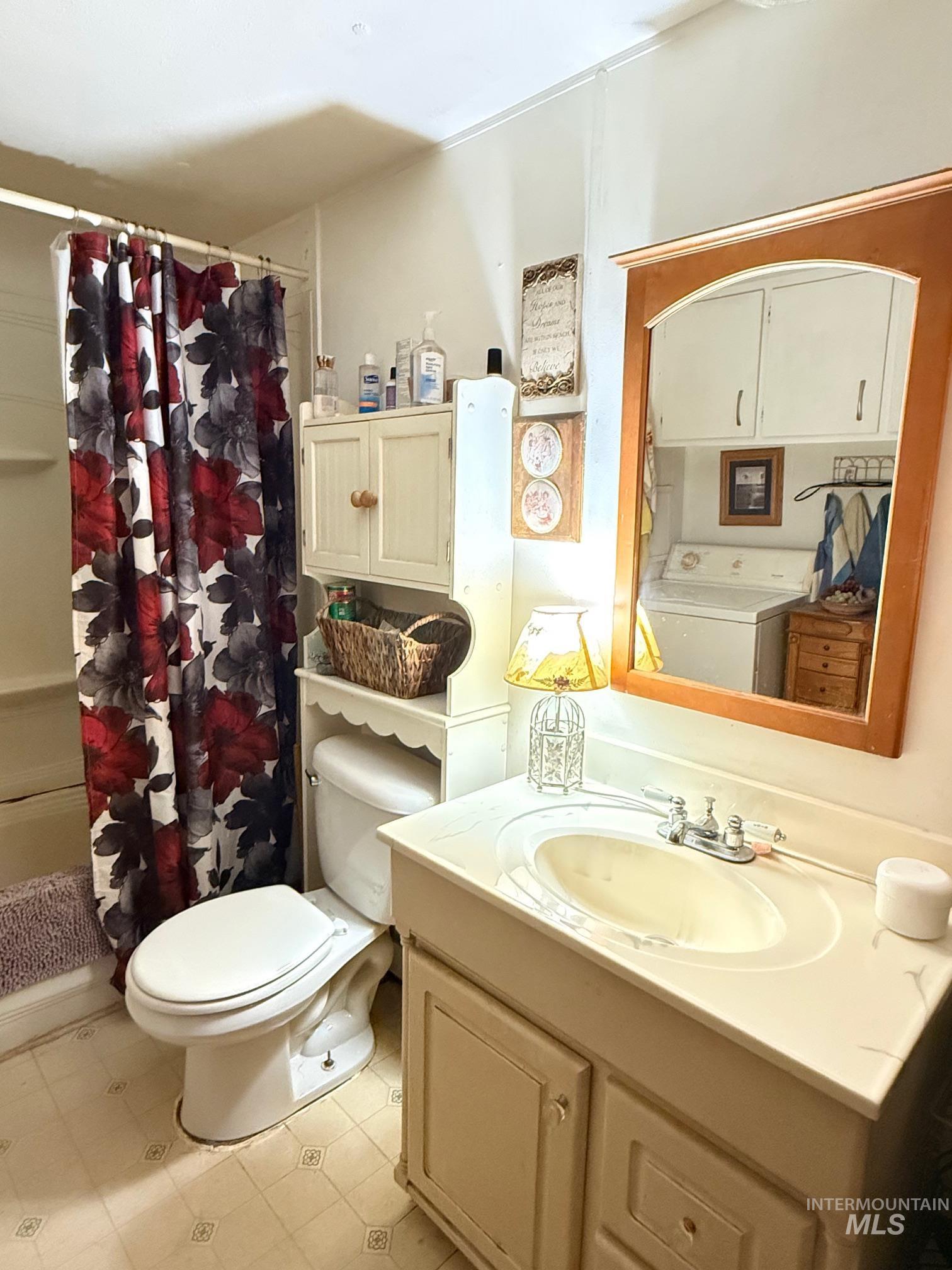 5742 Grangemont, Orofino, Idaho 83544, 2 Bedrooms, 1 Bathroom, Residential For Sale, Price $149,000,MLS 98992352