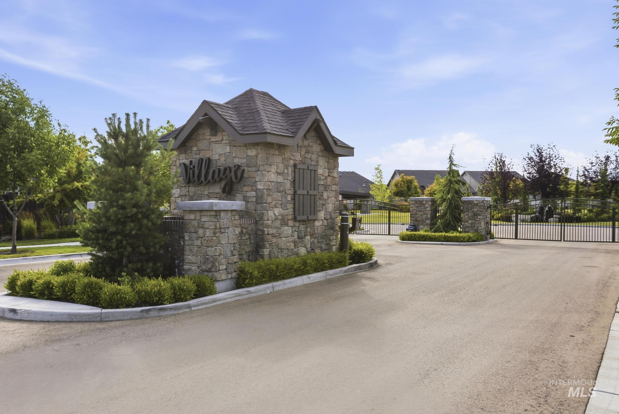 6301 S Jado Ln, Meridian, Idaho 83642, 3 Bedrooms, 2.5 Bathrooms, Residential For Sale, Price $569,900,MLS 98992353