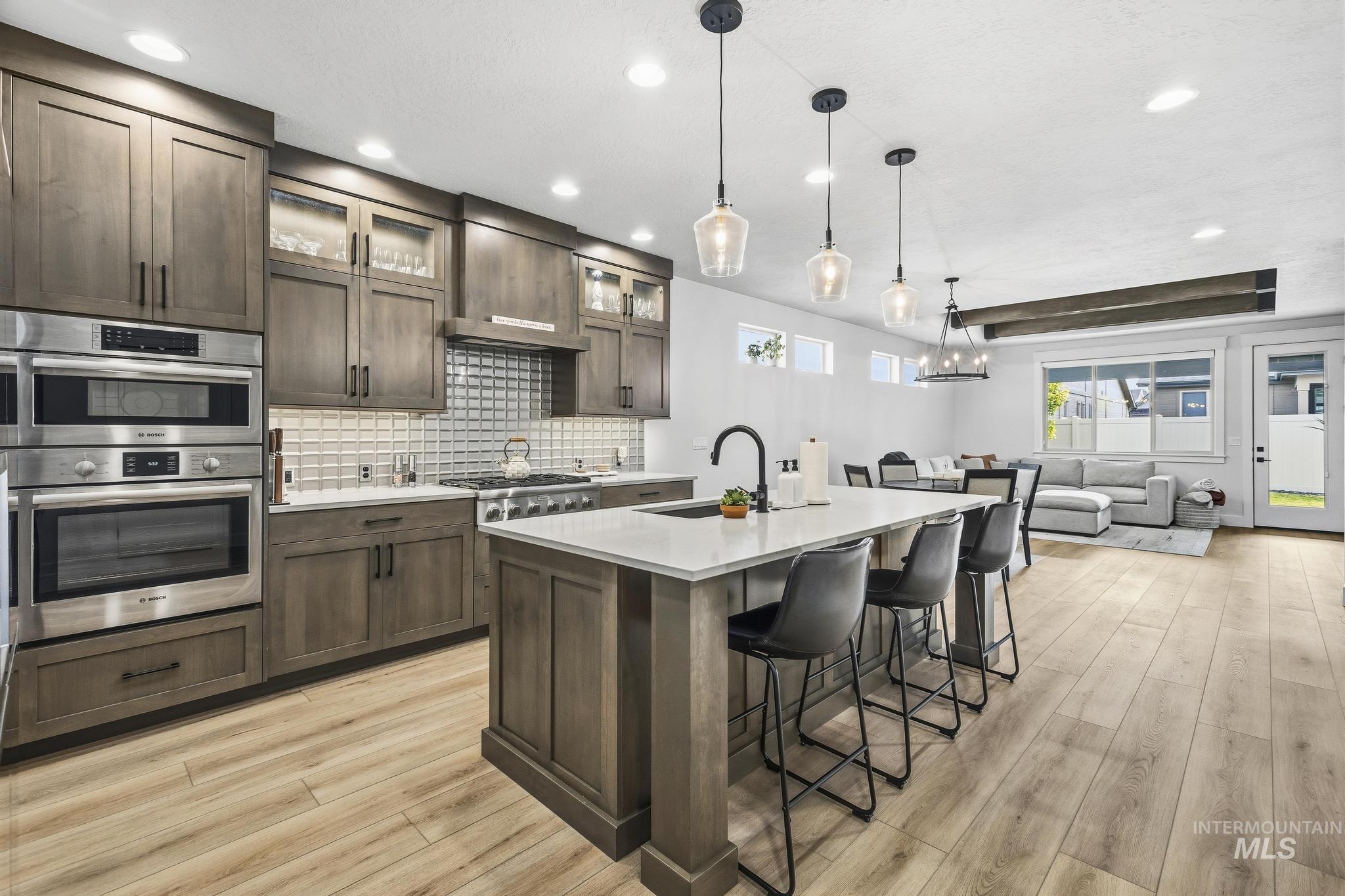 6301 S Jado Ln, Meridian, Idaho 83642, 3 Bedrooms, 2.5 Bathrooms, Residential For Sale, Price $569,900,MLS 98992353