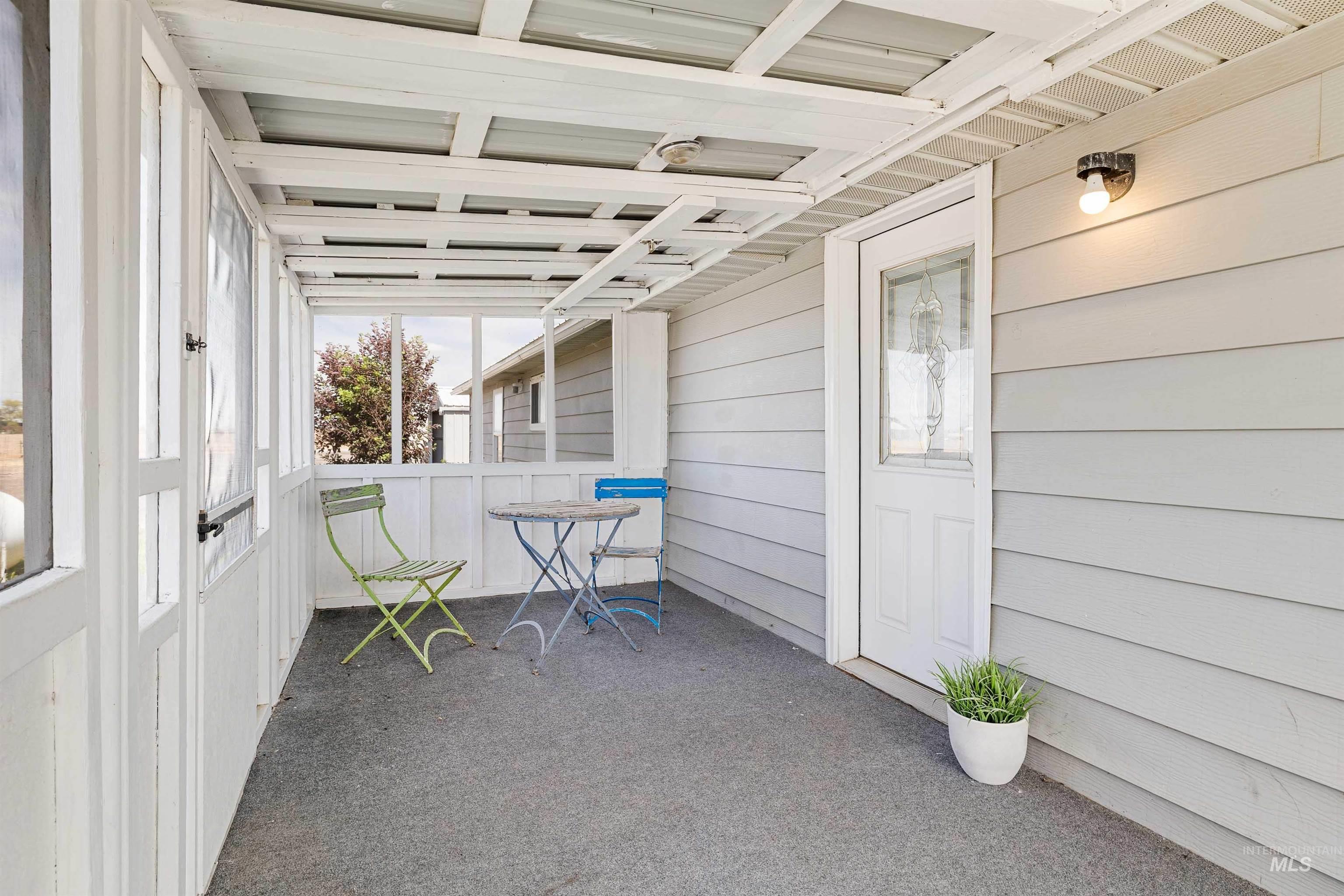 3344 Highway 93, Twin Falls, Idaho 83301-0458, 3 Bedrooms, 2 Bathrooms, Residential For Sale, Price $750,000,MLS 98992357