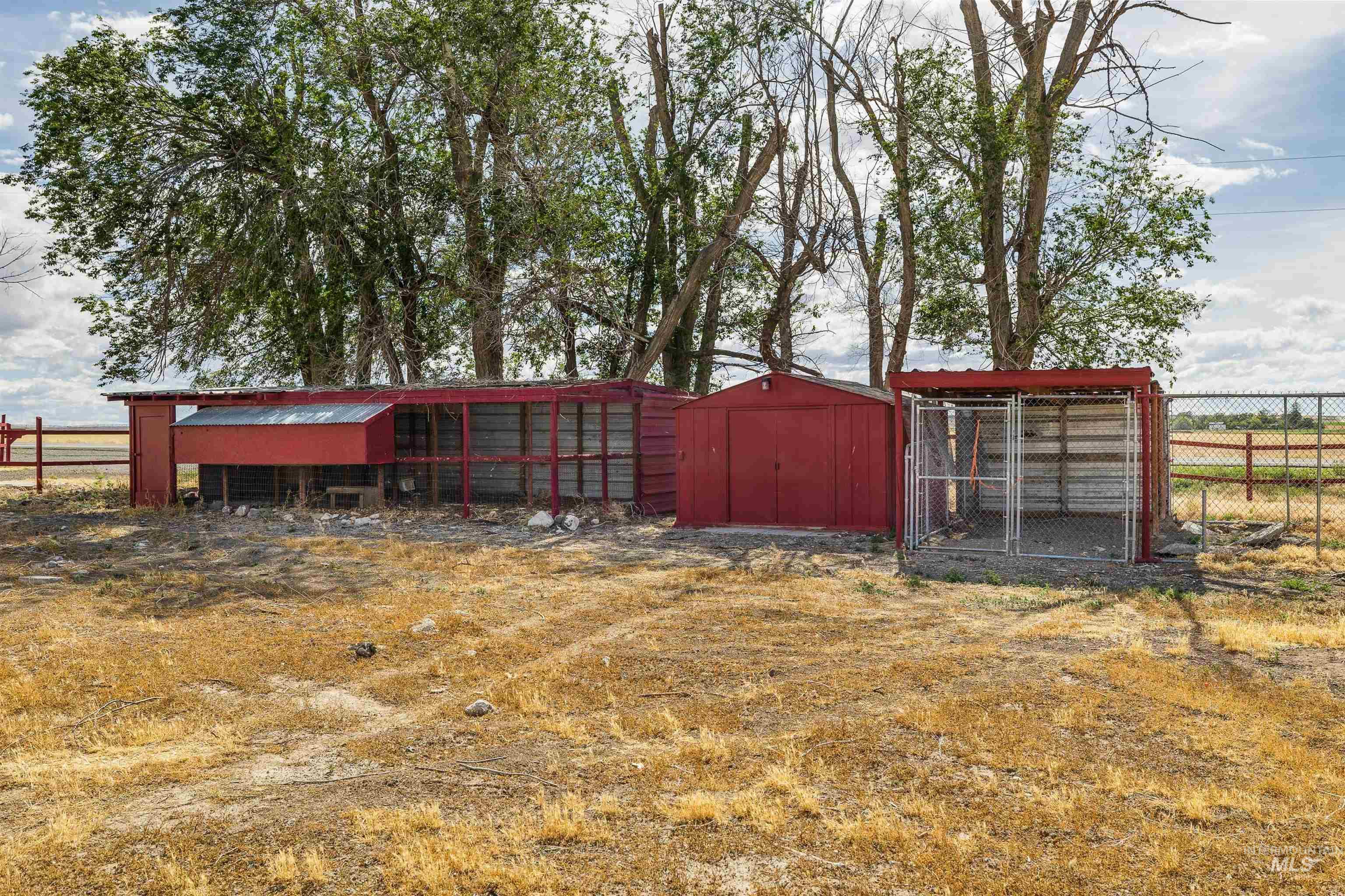 3344 Highway 93, Twin Falls, Idaho 83301-0458, 3 Bedrooms, 2 Bathrooms, Residential For Sale, Price $750,000,MLS 98992357