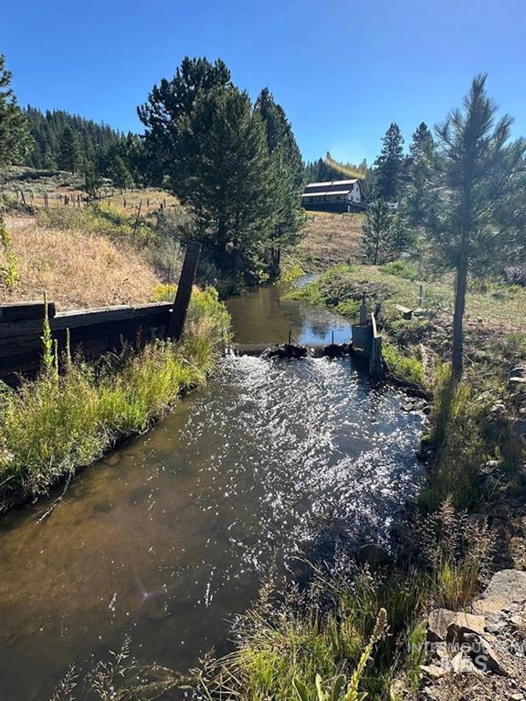 40 Atkin Lane, Cascade, Idaho 83611, 3 Bedrooms, 3 Bathrooms, Residential For Sale, Price $1,400,000,MLS 98992358