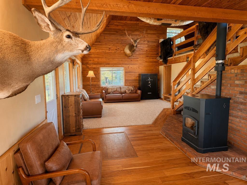 40 Atkin Lane, Cascade, Idaho 83611, 3 Bedrooms, 3 Bathrooms, Residential For Sale, Price $1,400,000,MLS 98992358