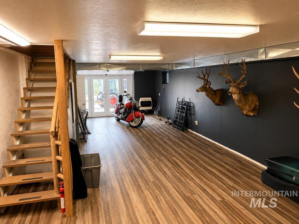40 Atkin Lane, Cascade, Idaho 83611, 3 Bedrooms, 3 Bathrooms, Residential For Sale, Price $1,400,000,MLS 98992358