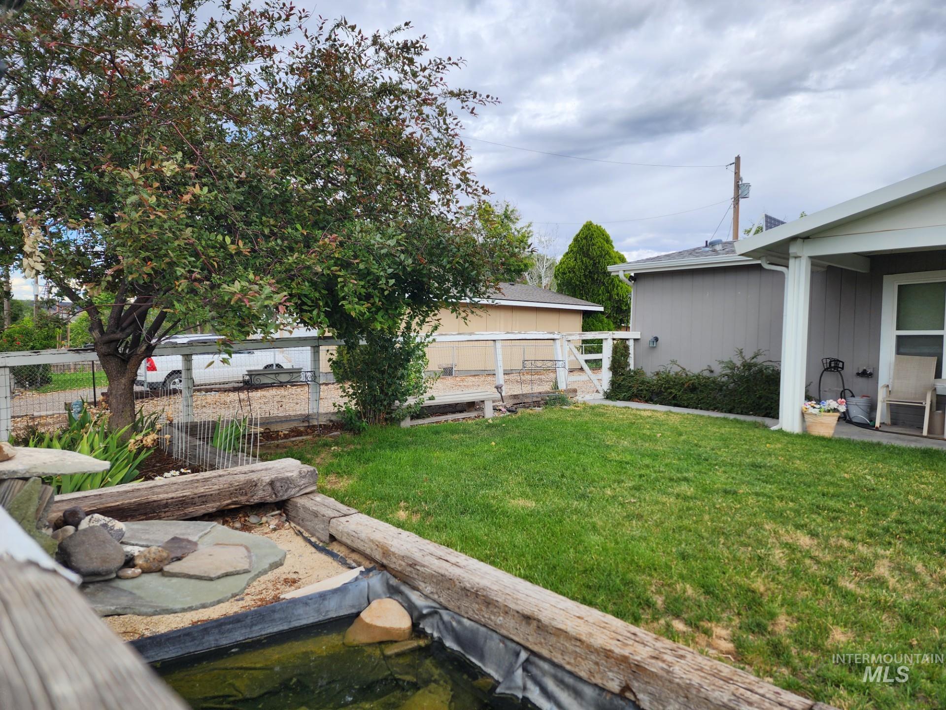 235 5th Street, Grand View, Idaho 83624, 3 Bedrooms, 3 Bathrooms, Residential For Sale, Price $249,900,MLS 98992359