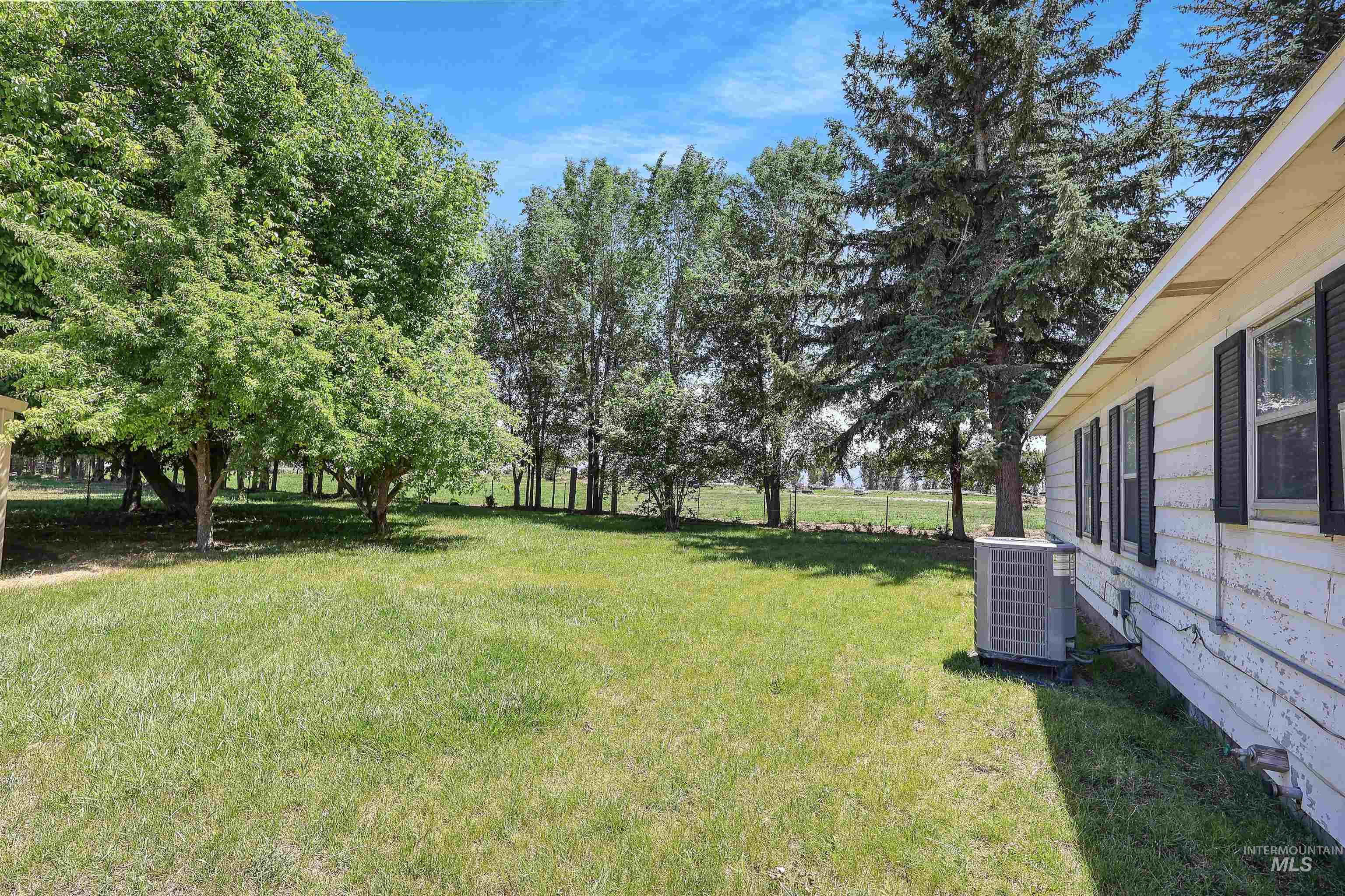 80 W 148 LN S, Rupert, Idaho 83350, 3 Bedrooms, 1 Bathroom, Residential For Sale, Price $350,000,MLS 98992363