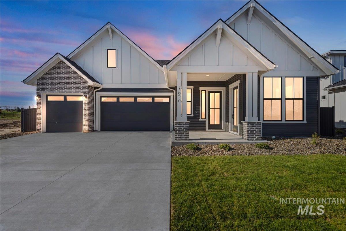 7856 W Flathead Lake Street, Eagle, Idaho 83616, 5 Bedrooms, 3.5 Bathrooms, Residential For Sale, Price $984,900, 98992366