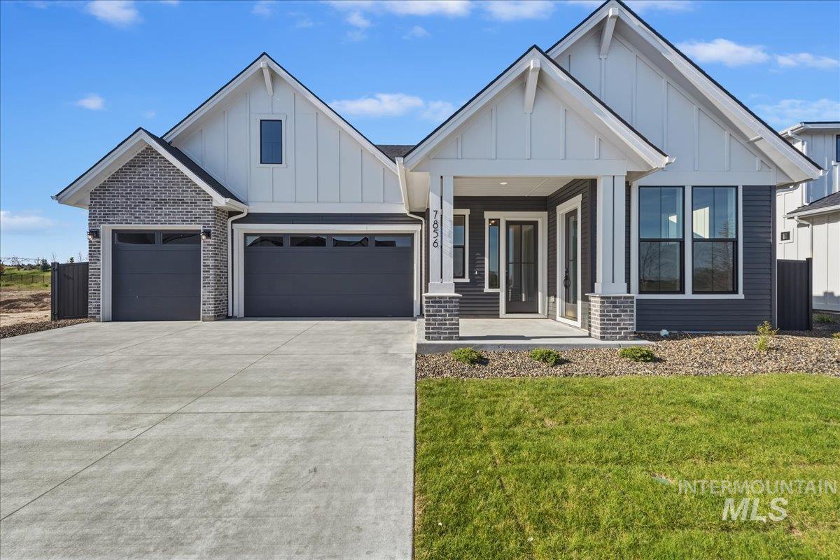 7856 W Flathead Lake Street, Eagle, Idaho 83616, 5 Bedrooms, 3.5 Bathrooms, Residential For Sale, Price $984,900, 98992366