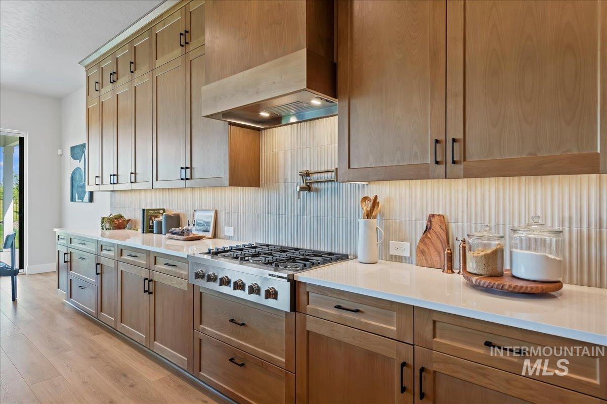 7856 W Flathead Lake Street, Eagle, Idaho 83616, 5 Bedrooms, 3.5 Bathrooms, Residential For Sale, Price $984,900, 98992366