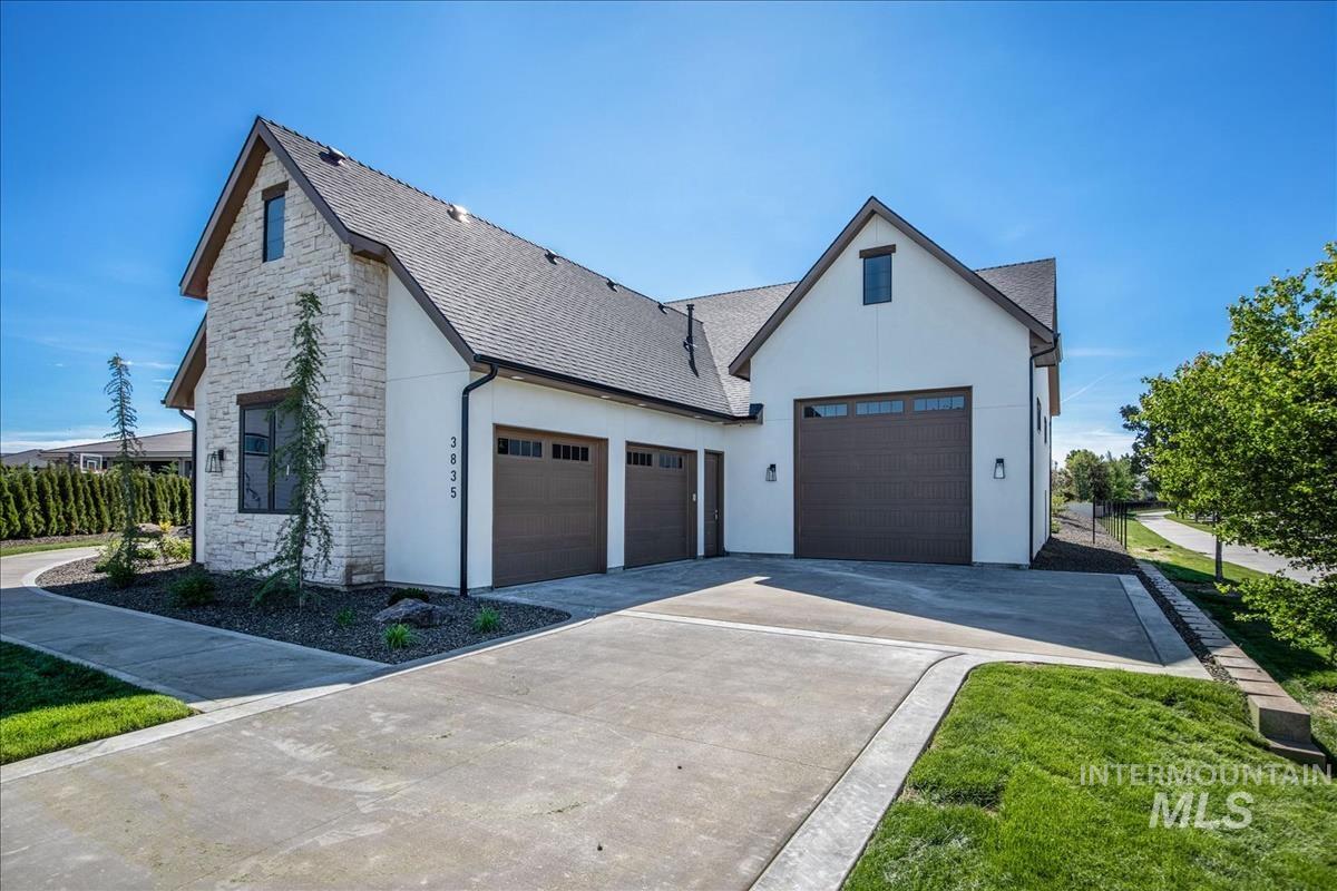 3835 W Sugar Tree Court, Meridian, Idaho 83646, 4 Bedrooms, 3.5 Bathrooms, Residential For Sale, Price $1,350,000,MLS 98992368