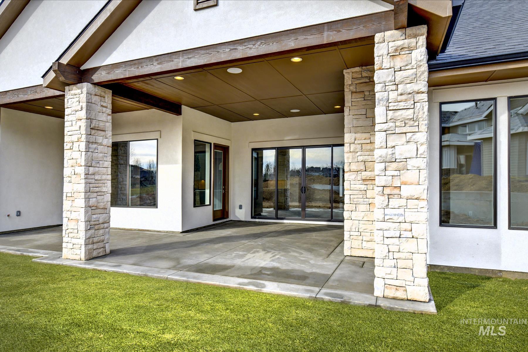 3835 W Sugar Tree Court, Meridian, Idaho 83646, 4 Bedrooms, 3.5 Bathrooms, Residential For Sale, Price $1,350,000,MLS 98992368