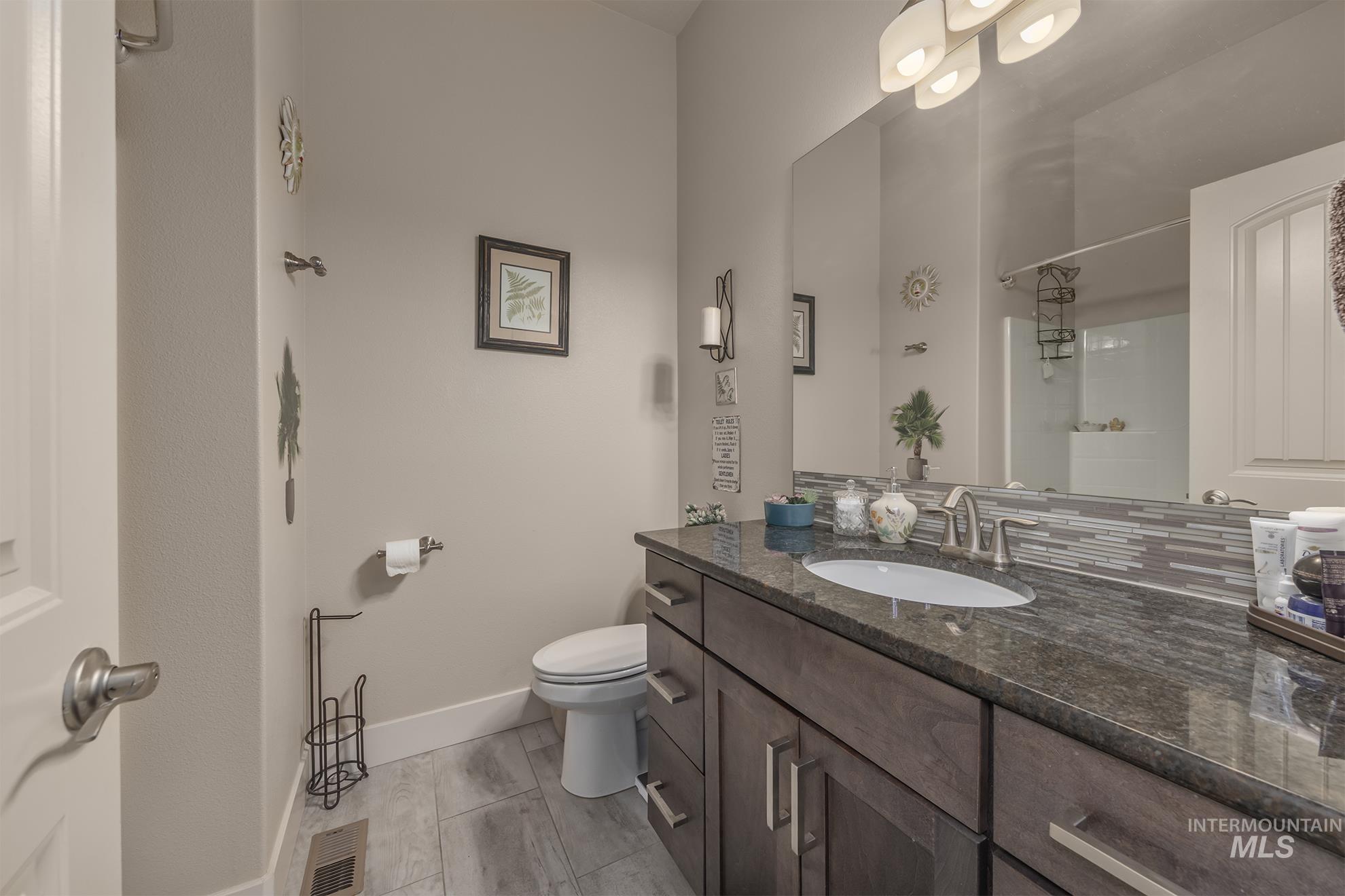 420 Poppy Street, Fruitland, Idaho 83619-1200, 3 Bedrooms, 3 Bathrooms, Residential For Sale, Price $514,000, 98992372