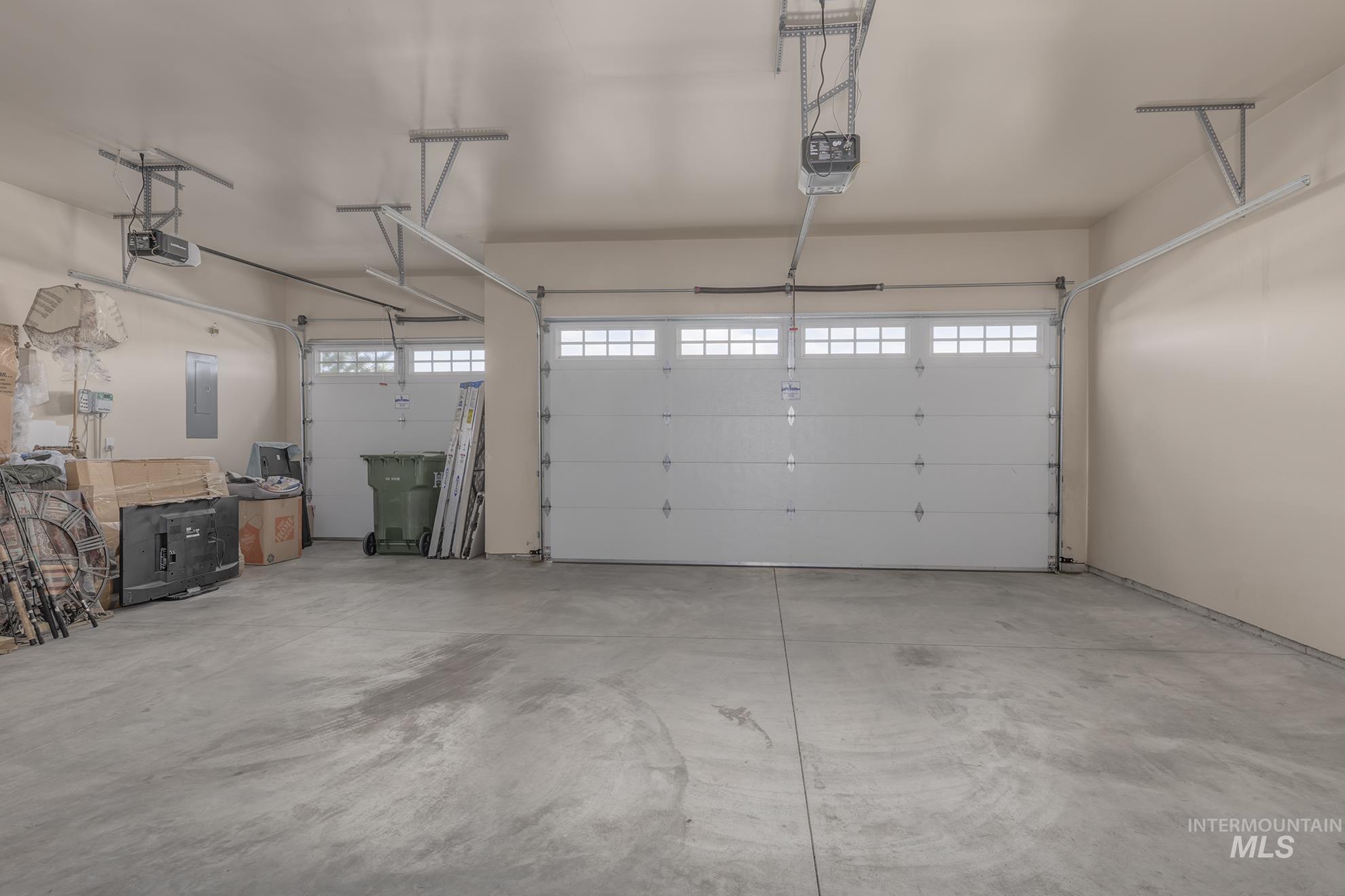 420 Poppy Street, Fruitland, Idaho 83619-1200, 3 Bedrooms, 3 Bathrooms, Residential For Sale, Price $514,000, 98992372
