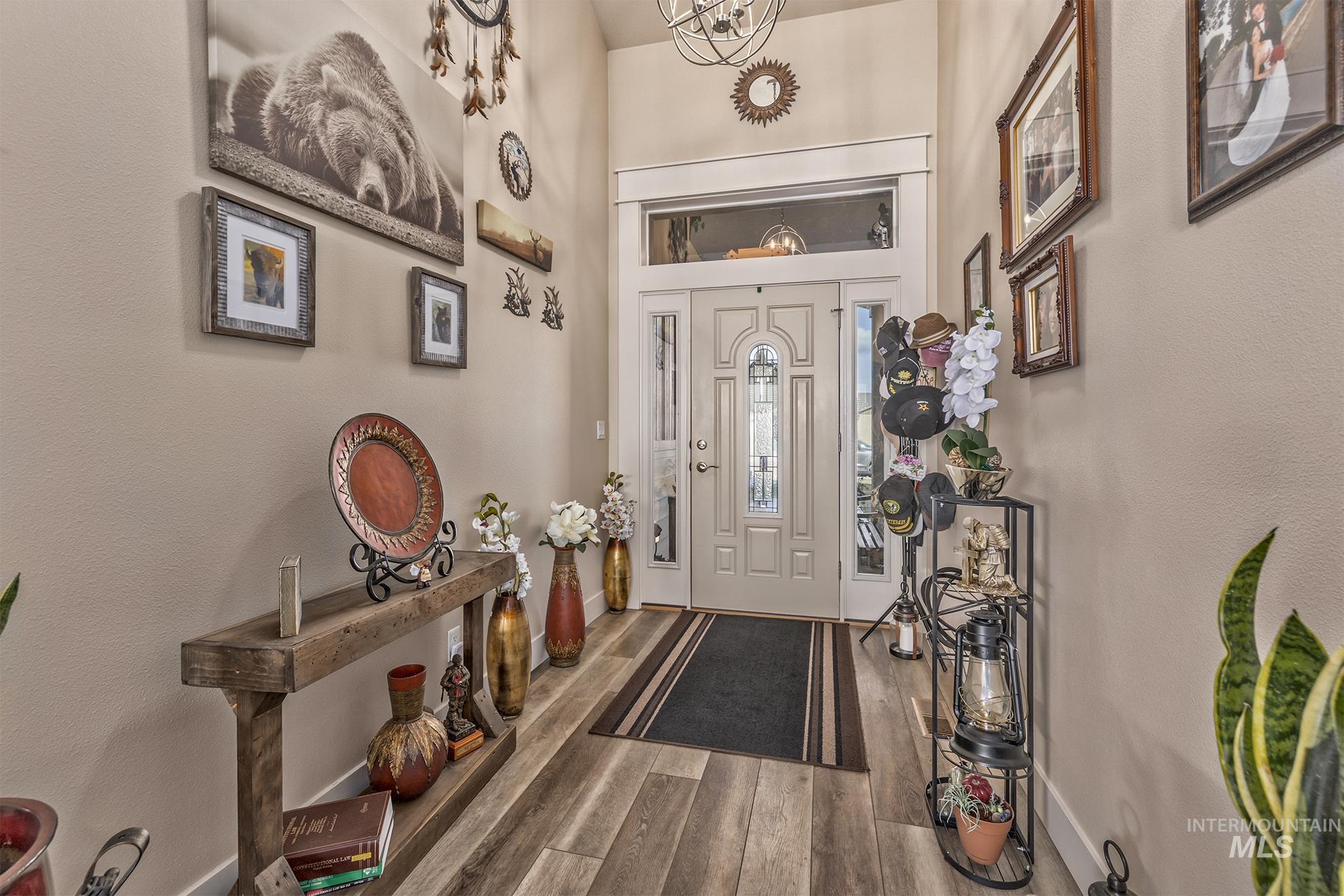 420 Poppy Street, Fruitland, Idaho 83619-1200, 3 Bedrooms, 3 Bathrooms, Residential For Sale, Price $514,000, 98992372