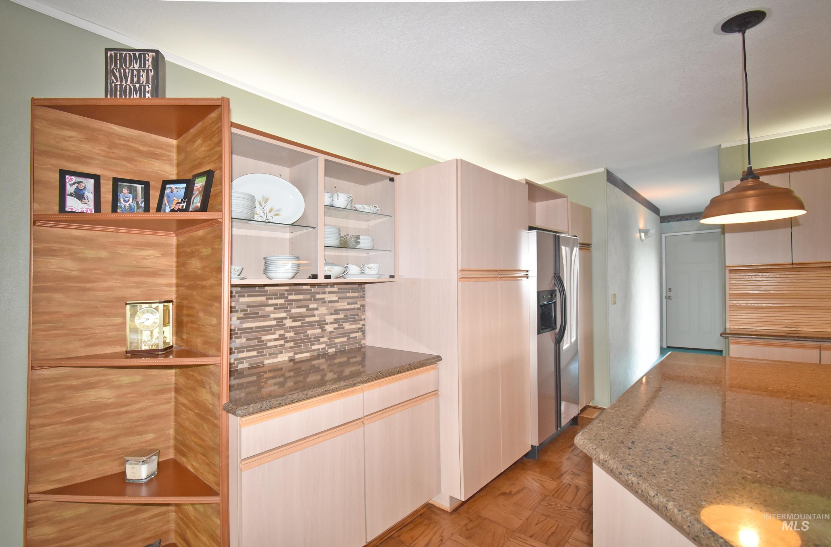 2618 Grandview Drive, Clarkston, Washington 99403, 2 Bedrooms, 2.5 Bathrooms, Residential For Sale, Price $575,000, 98992373