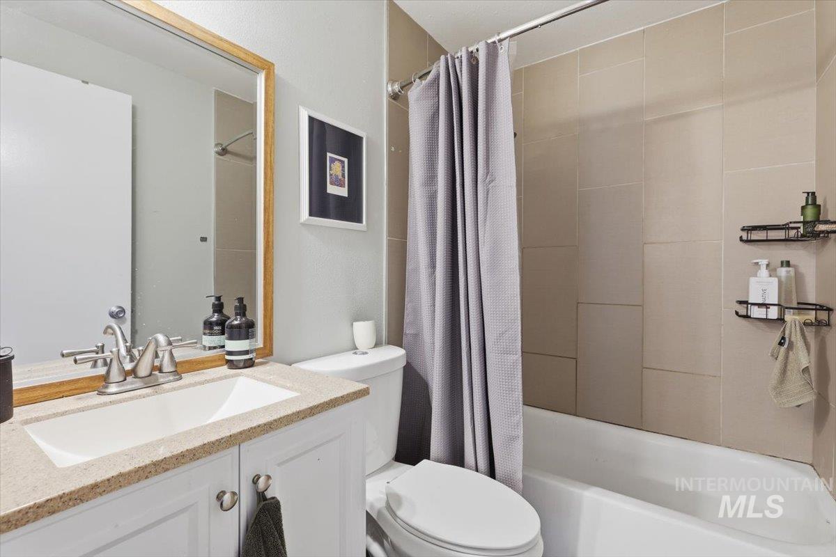 1315 N 5th St, Boise, Idaho 83702, 3 Bedrooms, 1 Bathroom, Residential Income For Sale, Price $750,000, 98992379