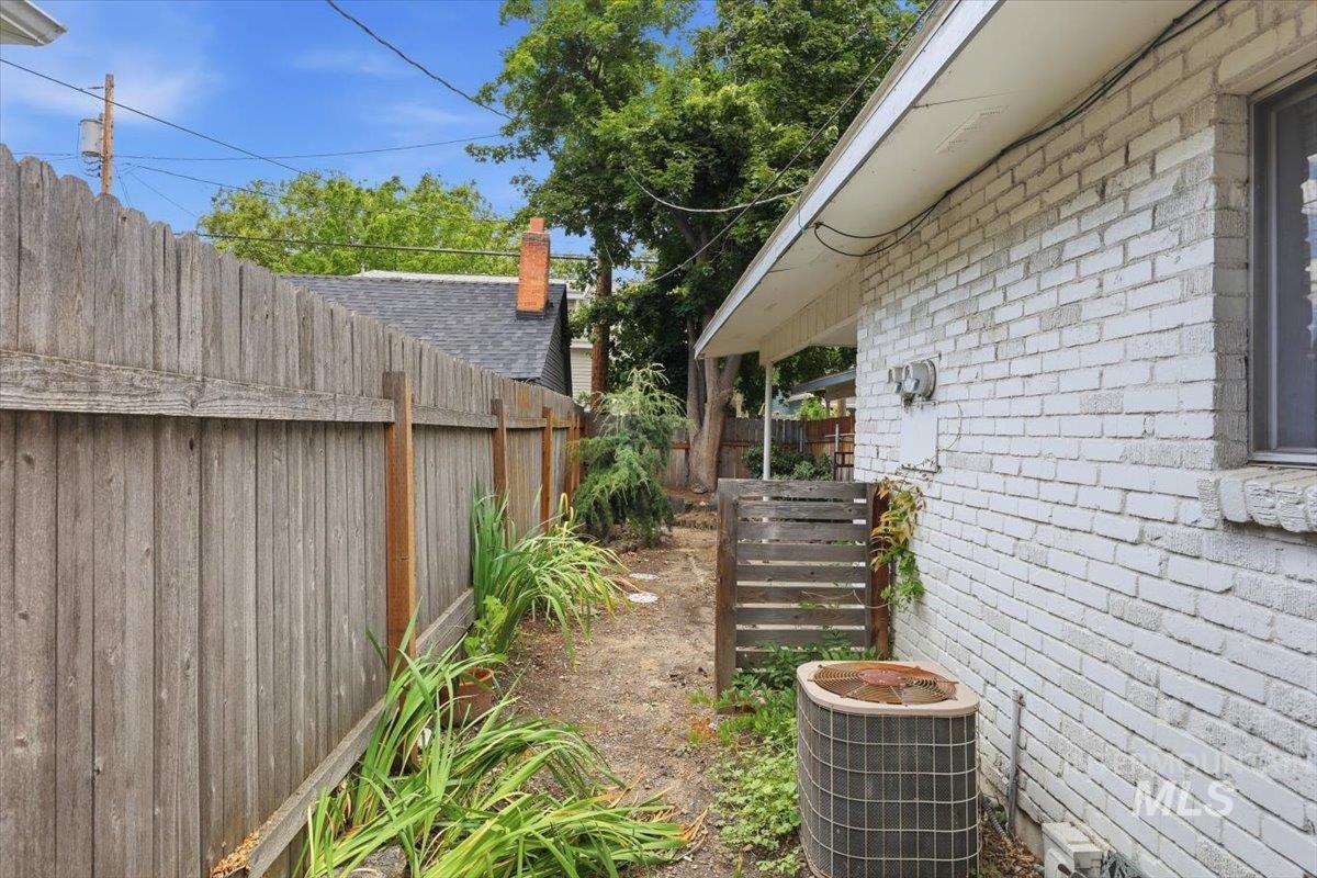 1315 N 5th St, Boise, Idaho 83702, 3 Bedrooms, 1 Bathroom, Residential Income For Sale, Price $750,000, 98992379