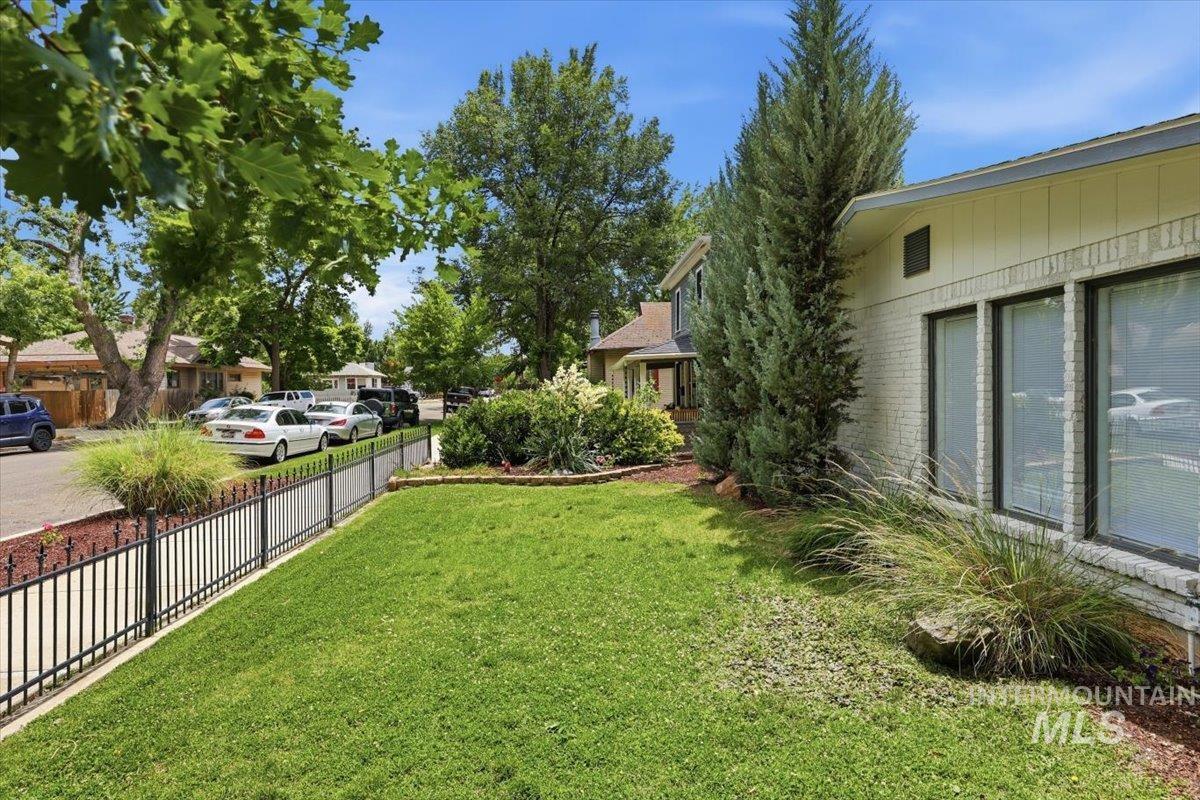 1315 N 5th St, Boise, Idaho 83702, 3 Bedrooms, 1 Bathroom, Residential Income For Sale, Price $750,000, 98992379