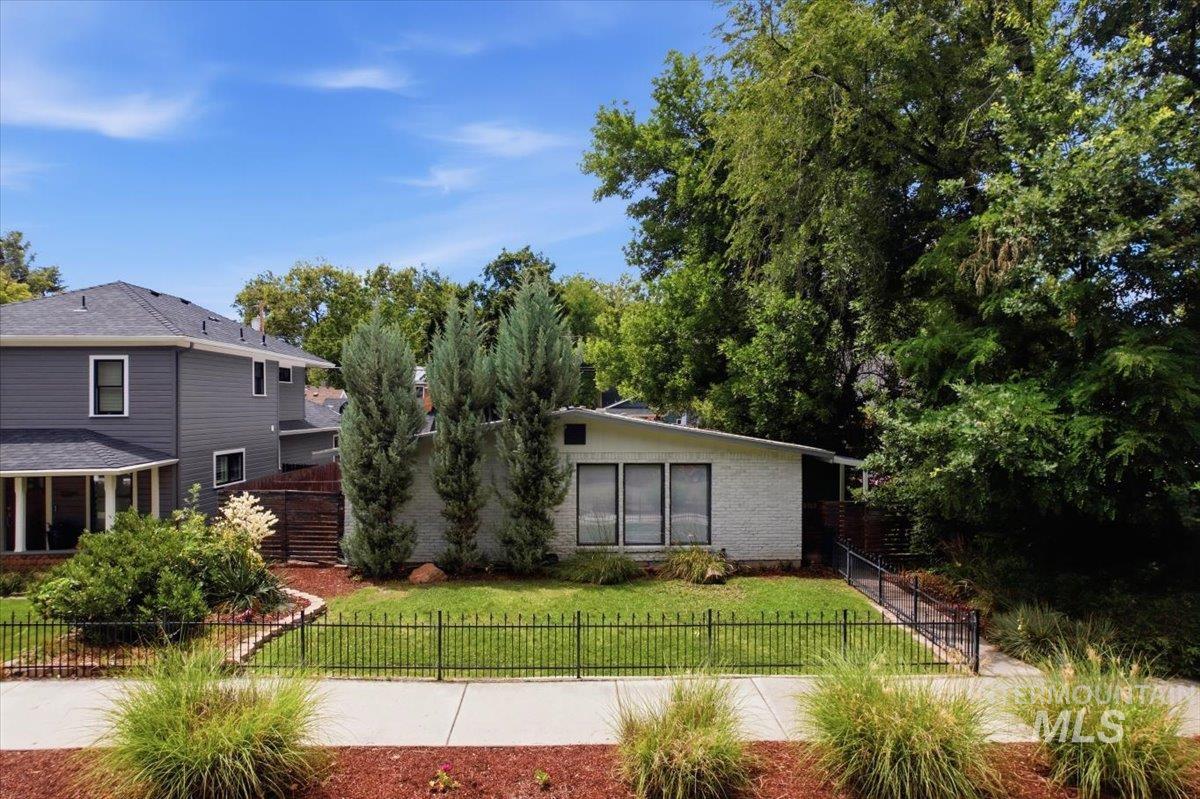 1315 N 5th St, Boise, Idaho 83702, 3 Bedrooms, 1 Bathroom, Residential Income For Sale, Price $750,000, 98992379