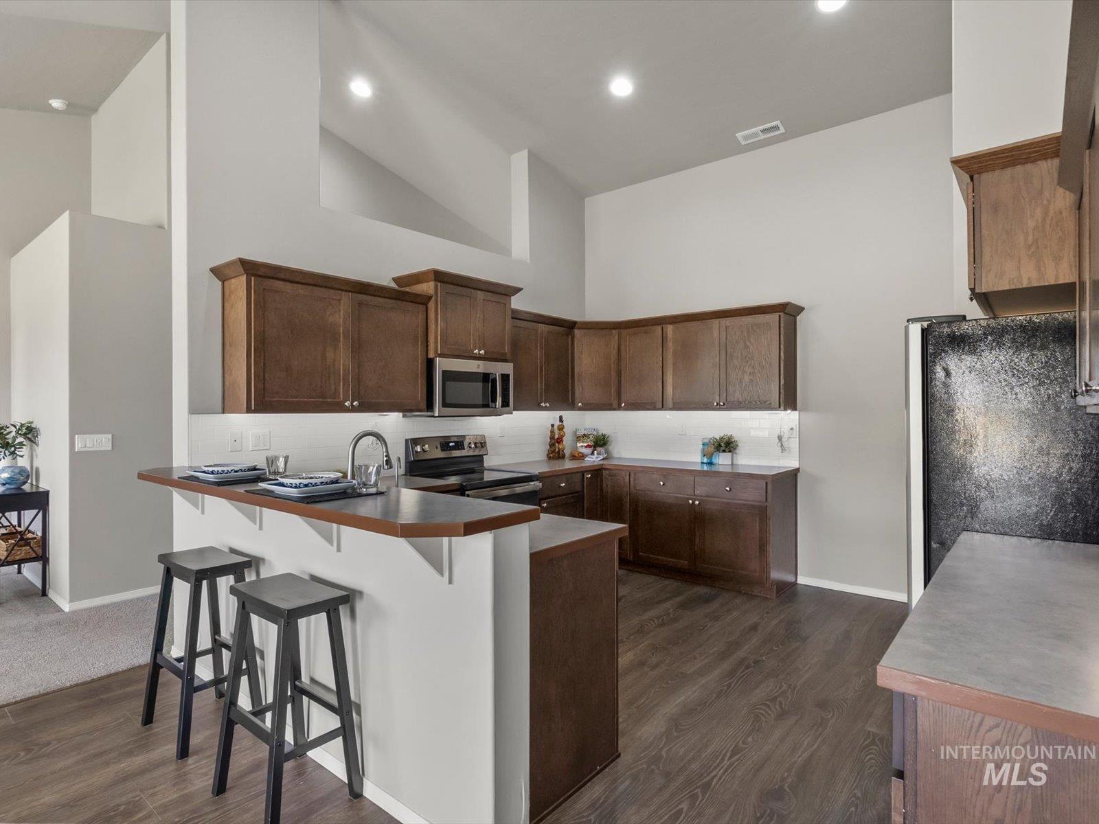 1900 Thomas Ln, Emmett, Idaho 83617, 5 Bedrooms, 3 Bathrooms, Residential For Sale, Price $844,900,MLS 98992380