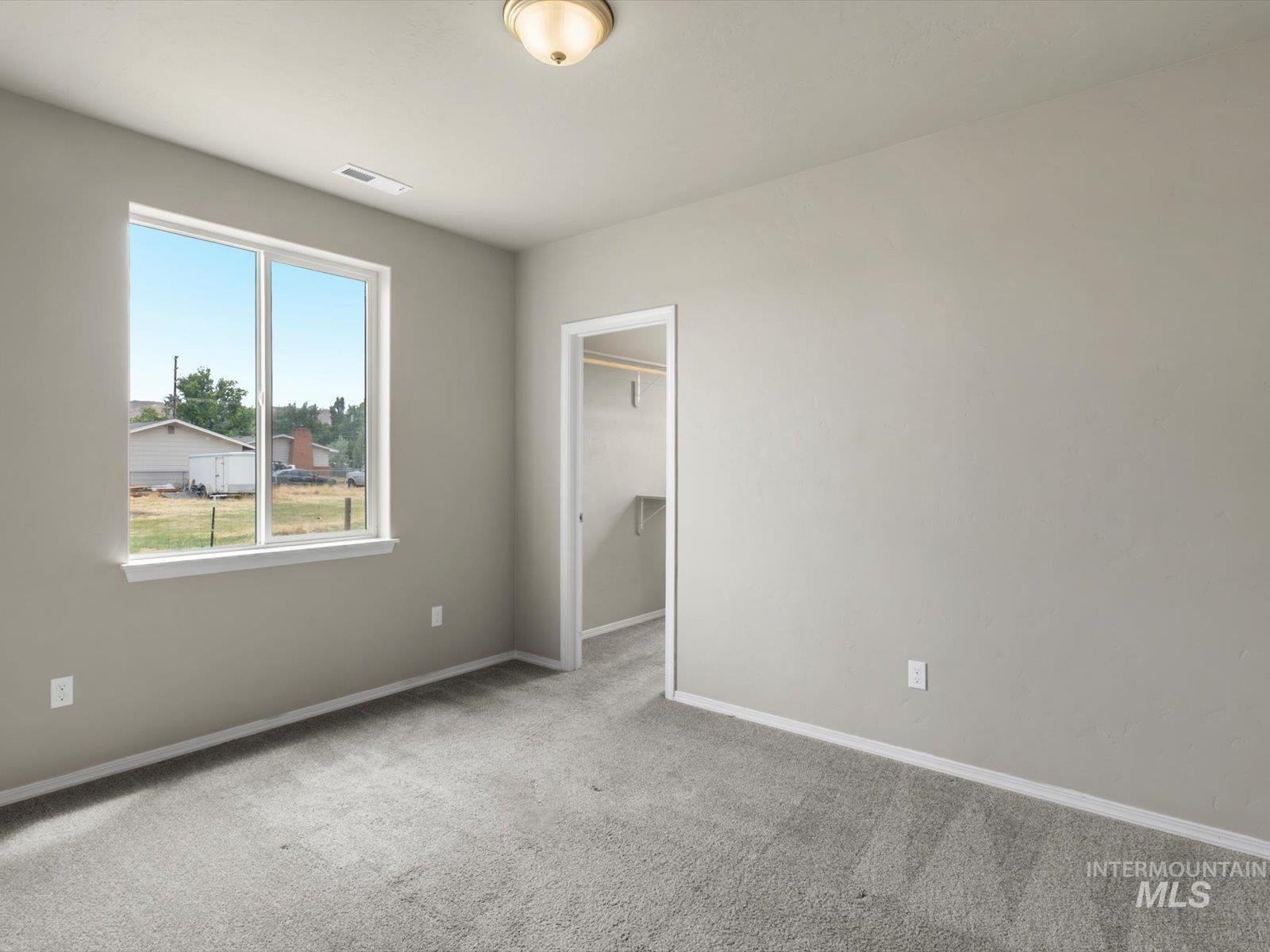 1900 Thomas Ln, Emmett, Idaho 83617, 5 Bedrooms, 3 Bathrooms, Residential For Sale, Price $844,900,MLS 98992380
