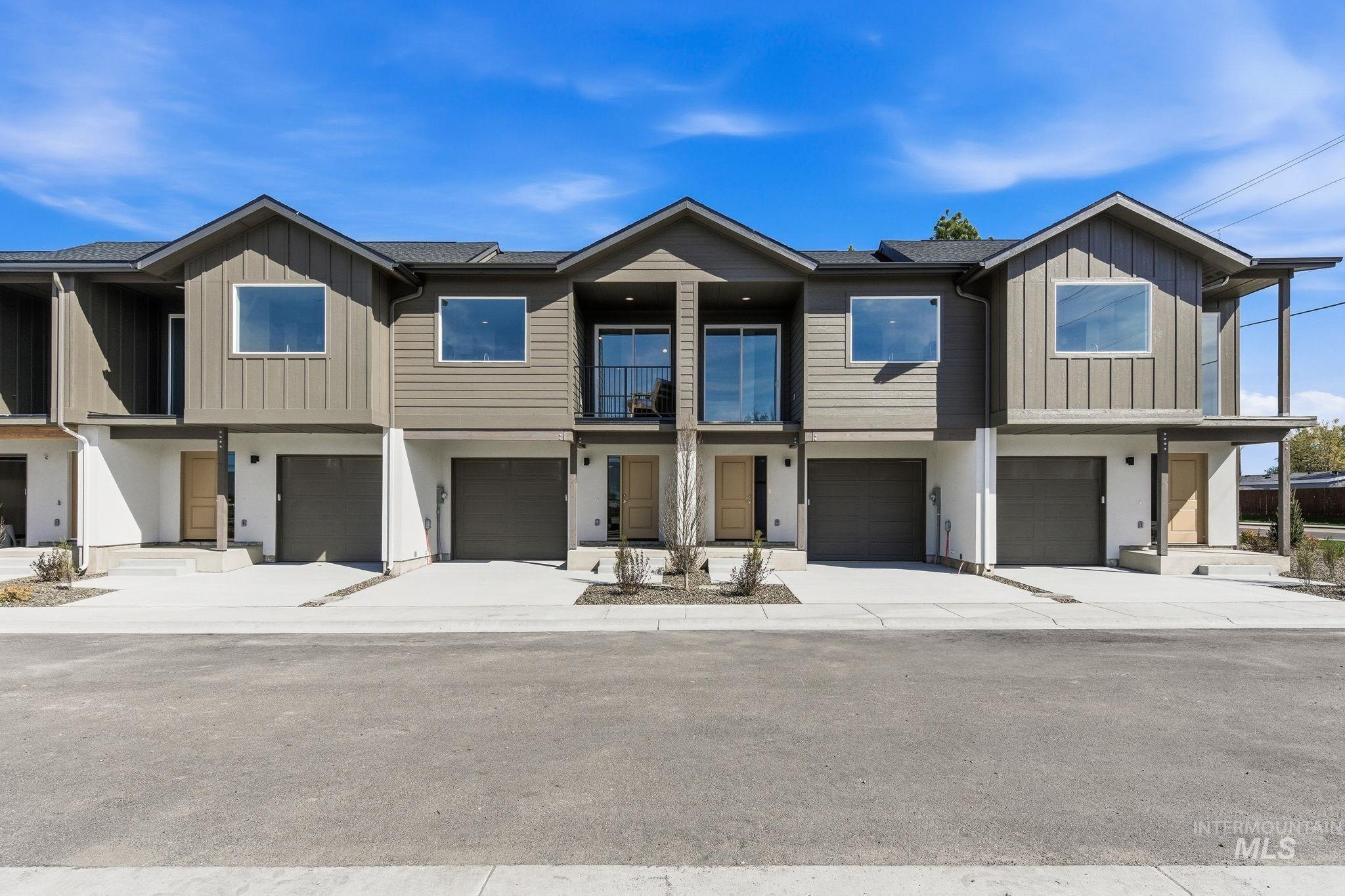 512 Diamond Ln., Emmett, Idaho 83617, 3 Bedrooms, 2.5 Bathrooms, Residential For Sale, Price $379,000, 98992382