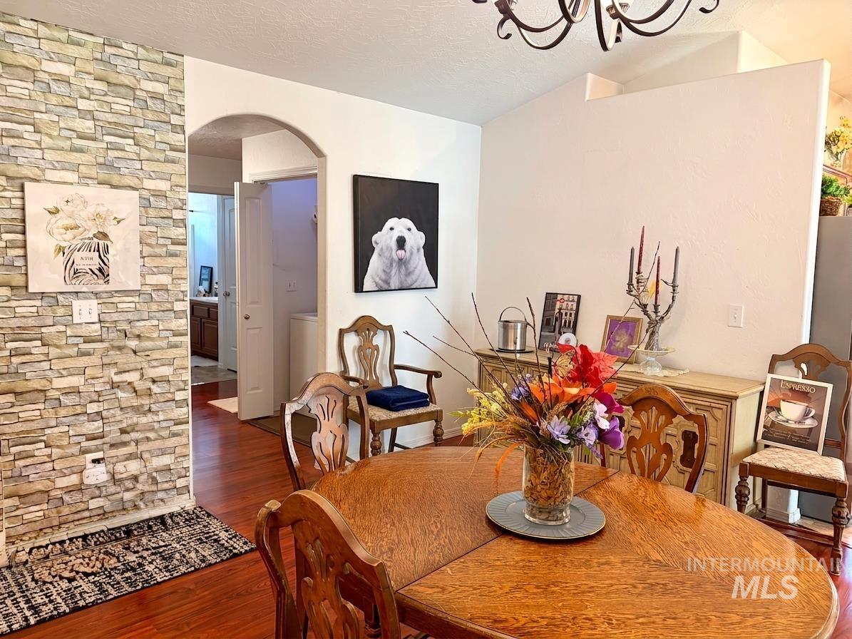 494 Adria Lane, Twin Falls, Idaho 83301, 3 Bedrooms, 2 Bathrooms, Residential For Sale, Price $324,900, 98992384