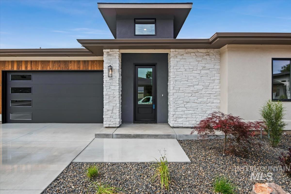 4629 N Collister Dr, Boise, Idaho 83703, 3 Bedrooms, 2.5 Bathrooms, Residential For Sale, Price $860,000,MLS 98992385