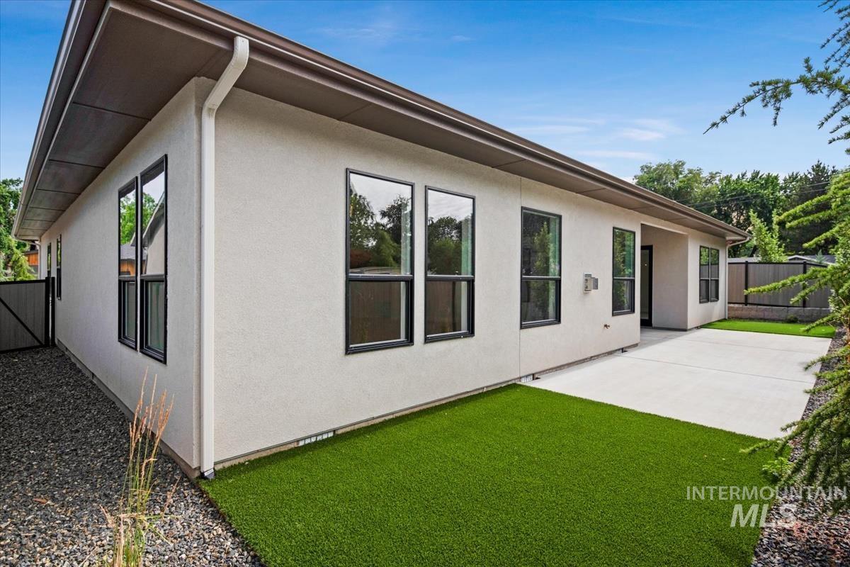 4629 N Collister Dr, Boise, Idaho 83703, 3 Bedrooms, 2.5 Bathrooms, Residential For Sale, Price $860,000,MLS 98992385
