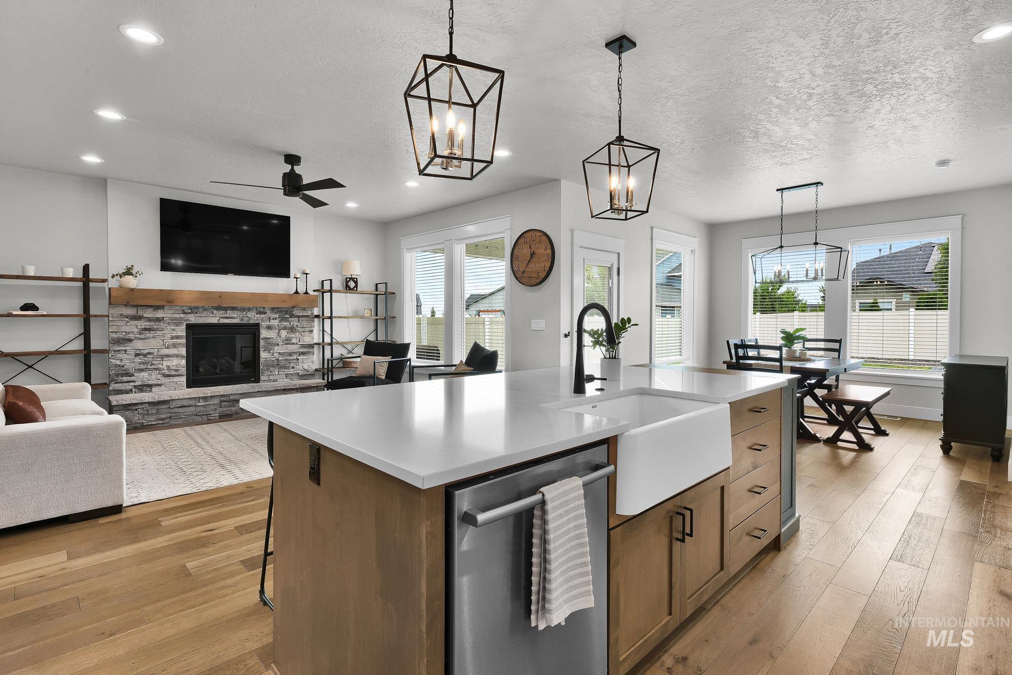 5676 E Zaffre Ridge St., Boise, Idaho 83716, 3 Bedrooms, 2.5 Bathrooms, Residential For Sale, Price $699,800, 98992389