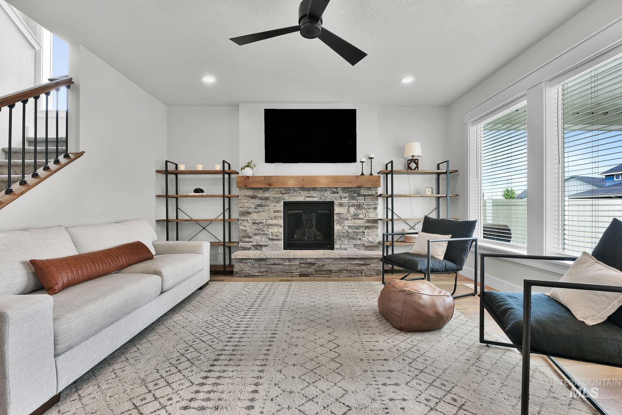 5676 E Zaffre Ridge St., Boise, Idaho 83716, 3 Bedrooms, 2.5 Bathrooms, Residential For Sale, Price $699,800, 98992389