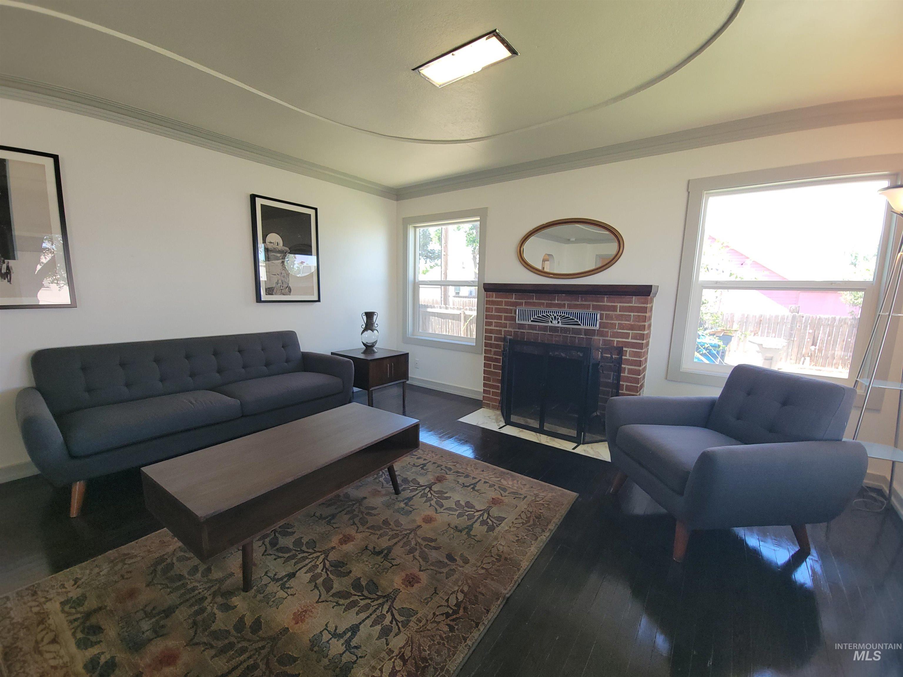 715 E Lincoln Ave, Nampa, Idaho 83686, 4 Bedrooms, 2 Bathrooms, Residential For Sale, Price $415,000, 98992391