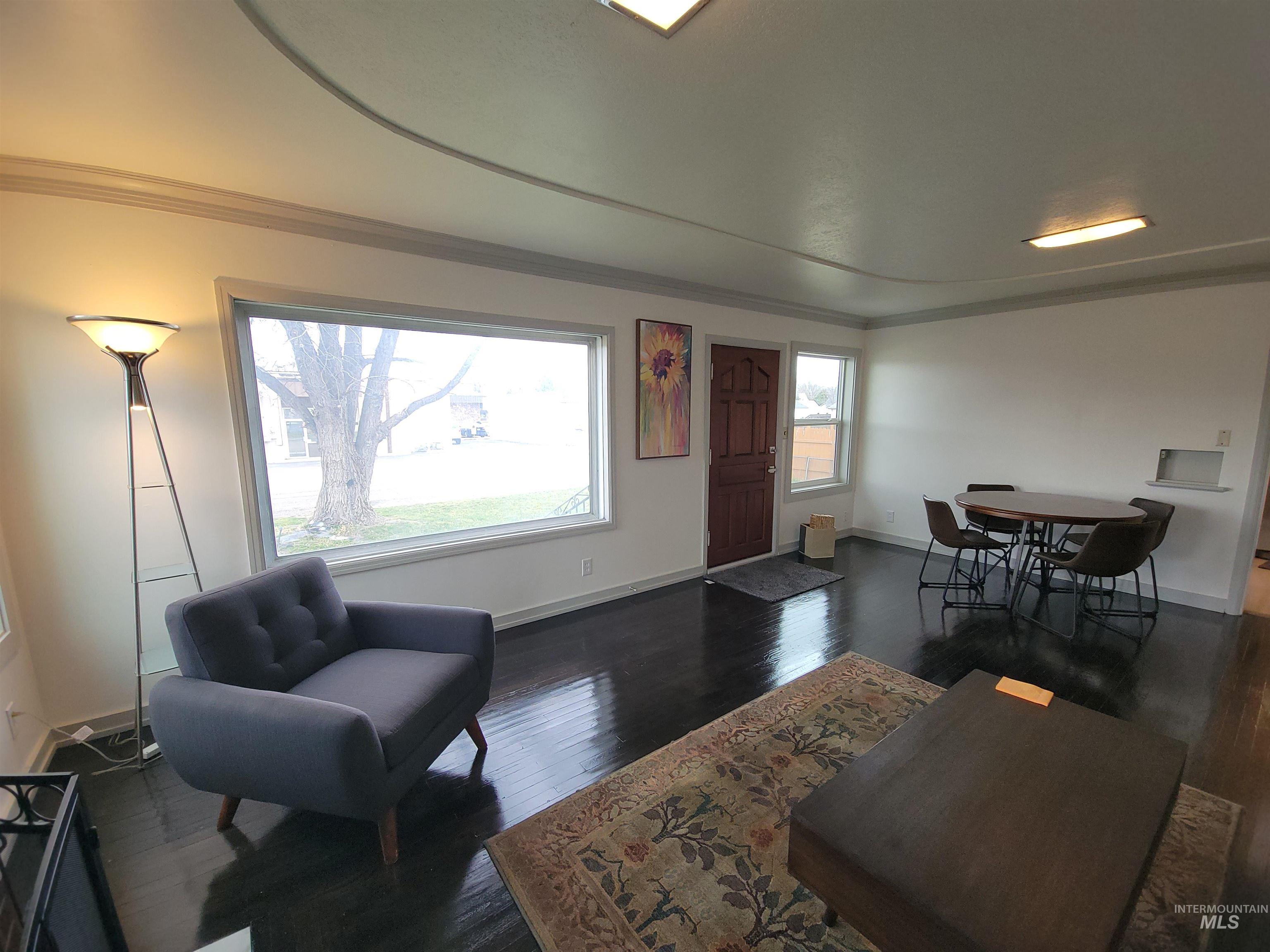 715 E Lincoln Ave, Nampa, Idaho 83686, 4 Bedrooms, 2 Bathrooms, Residential For Sale, Price $415,000, 98992391
