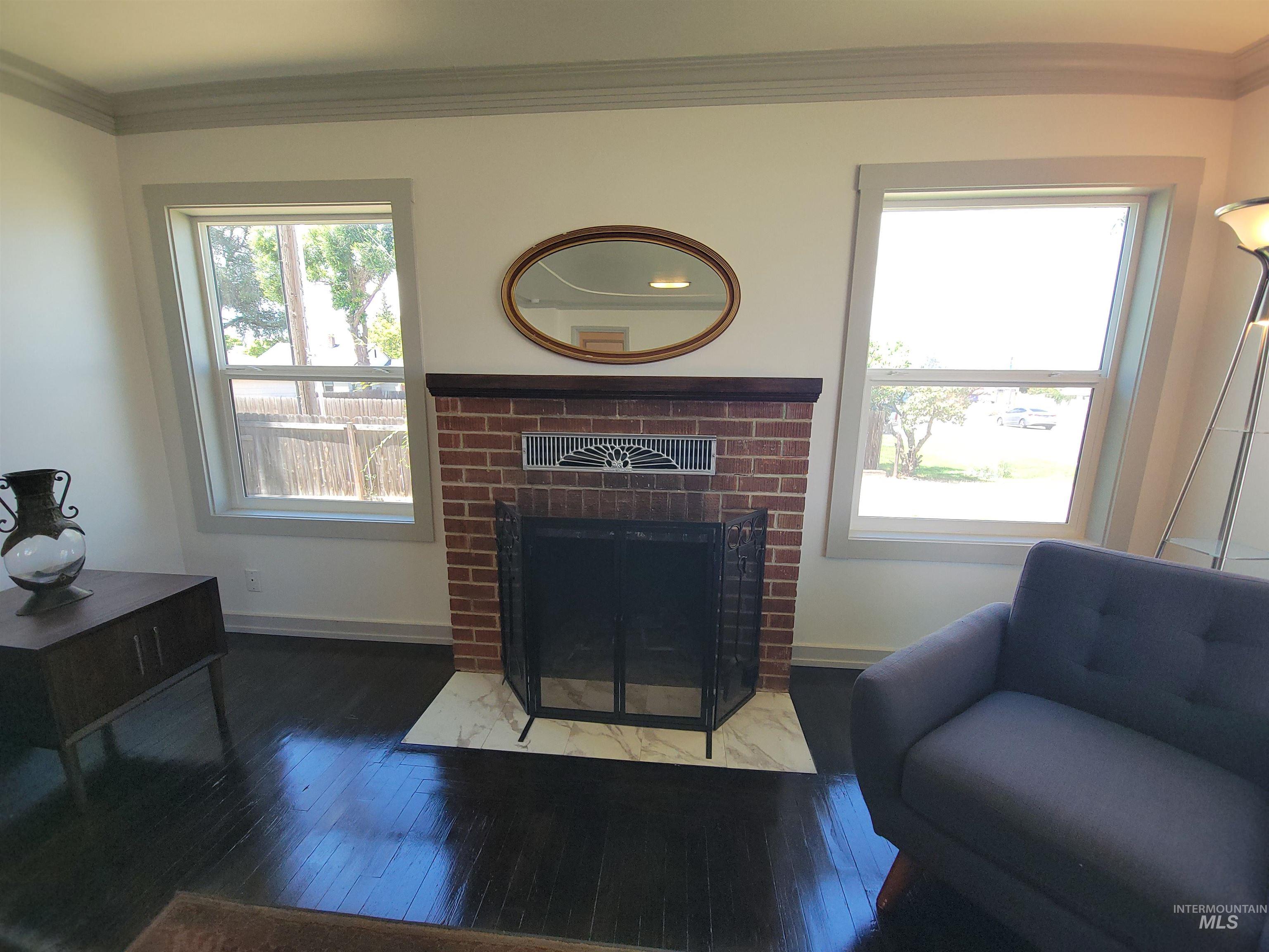 715 E Lincoln Ave, Nampa, Idaho 83686, 4 Bedrooms, 2 Bathrooms, Residential For Sale, Price $415,000, 98992391