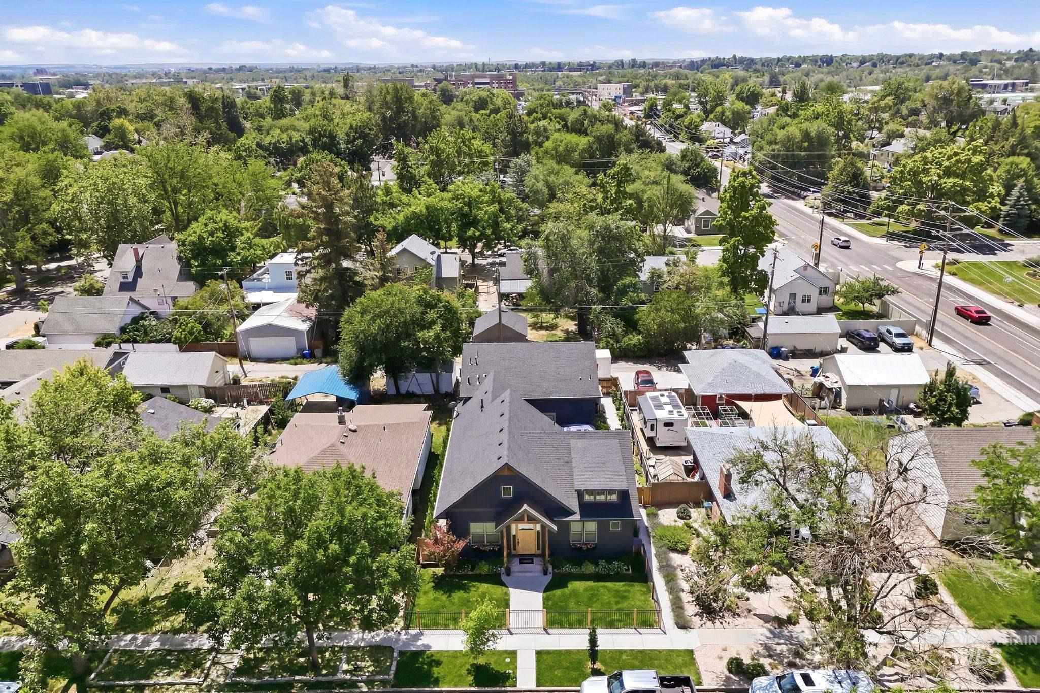 2611 W Woodlawn Ave., Boise, Idaho 83792, 6 Bedrooms, 6 Bathrooms, Residential For Sale, Price $1,399,000,MLS 98992393