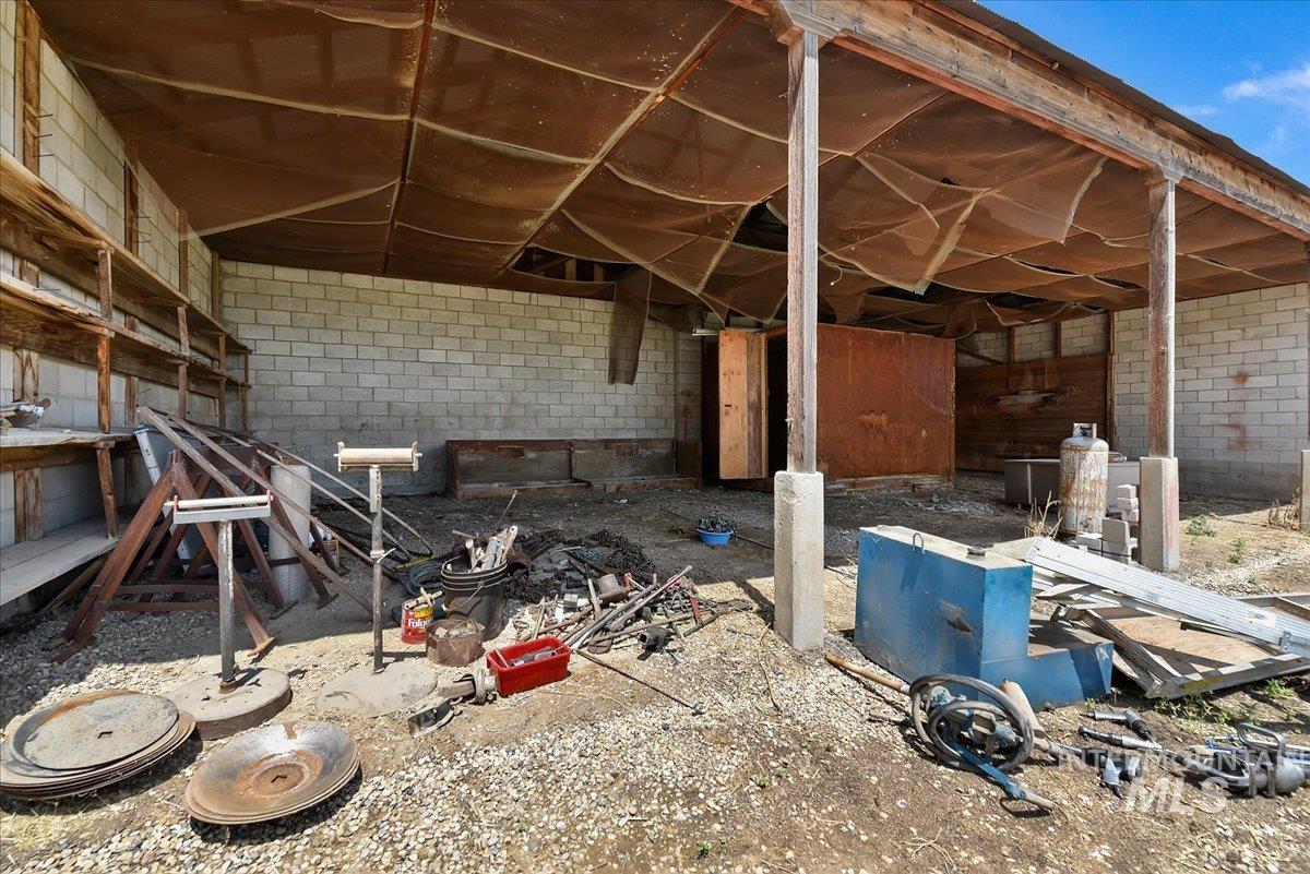 15279 S Indiana Ave, Caldwell, Idaho 83607, 4 Bedrooms, 1 Bathroom, Residential For Sale, Price $424,900, 98992394