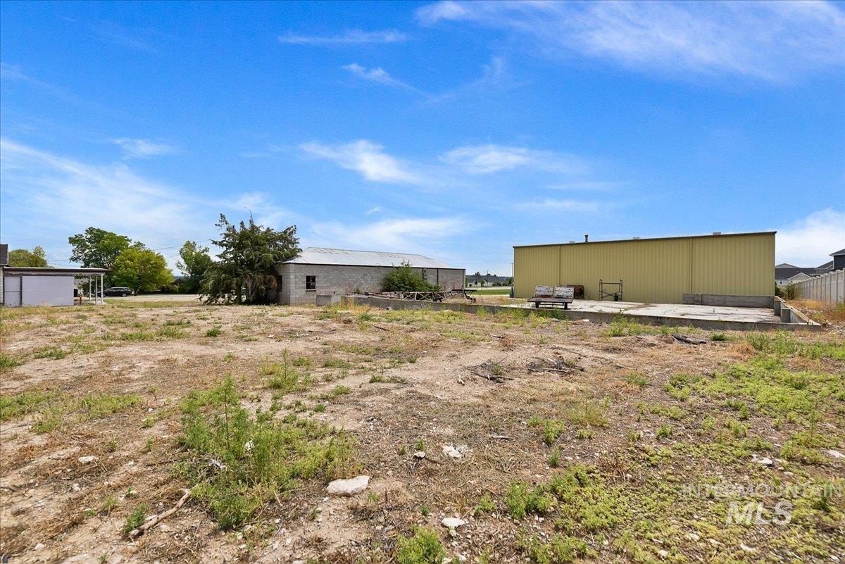 15279 S Indiana Ave, Caldwell, Idaho 83607, 4 Bedrooms, 1 Bathroom, Residential For Sale, Price $424,900, 98992394