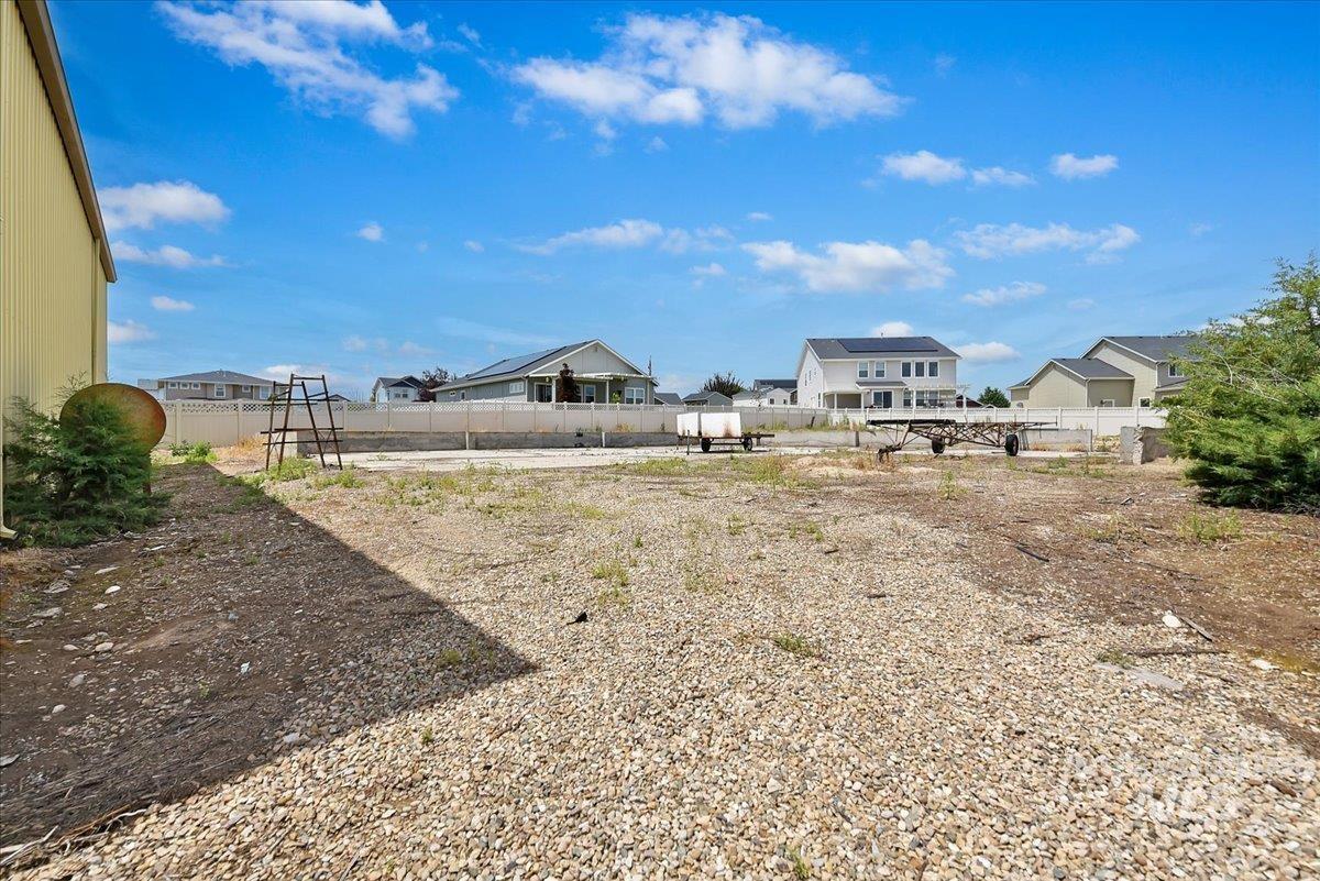 15279 S Indiana Ave, Caldwell, Idaho 83607, 4 Bedrooms, 1 Bathroom, Residential For Sale, Price $424,900, 98992394