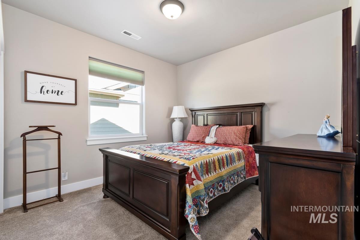 5685 W Night Sky Ct, Boise, Idaho 83714, 3 Bedrooms, 2 Bathrooms, Residential For Sale, Price $769,000,MLS 98992396