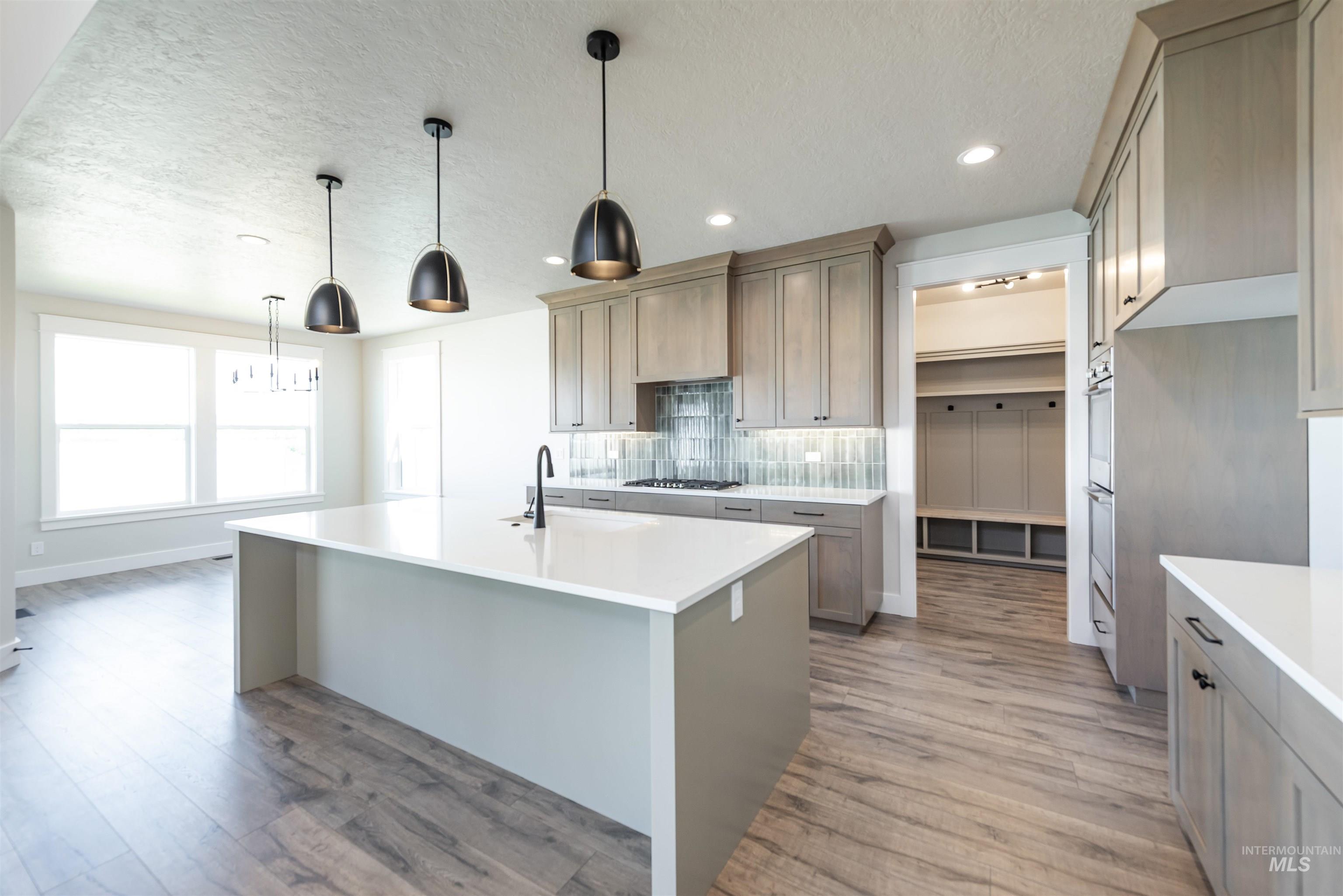 9454 S Egg Harbor, Kuna, Idaho 83634, 4 Bedrooms, 3 Bathrooms, Residential For Sale, Price $689,900,MLS 98992397