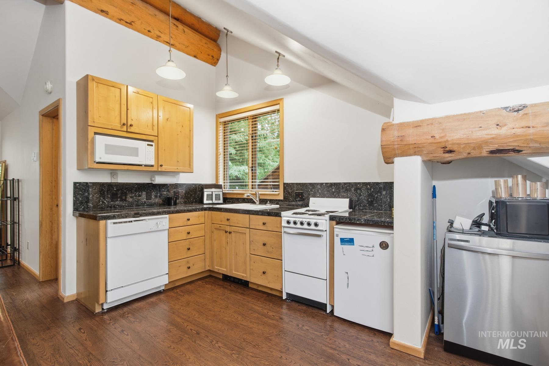 246 Timberline Road, Hailey, Idaho 83333, 4 Bedrooms, 4 Bathrooms, Residential For Sale, Price $2,499,000,MLS 98992398