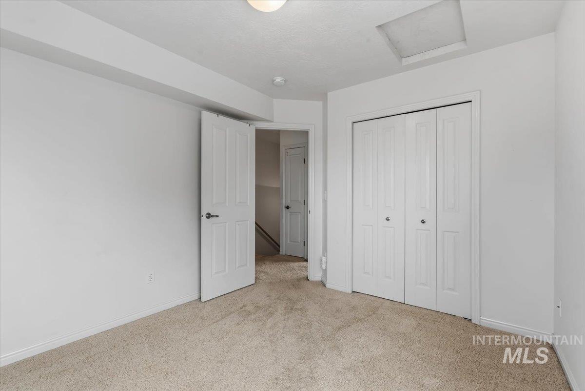 6061 S Oboe, Boise, Idaho 83709, 3 Bedrooms, 2 Bathrooms, Residential For Sale, Price $369,900, 98992400