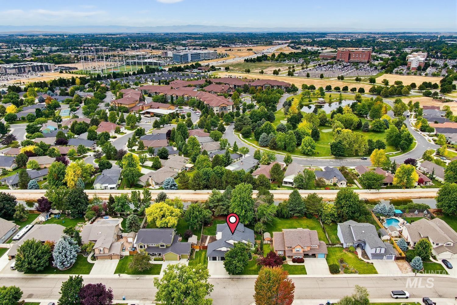 369 S Winthrop Way, Boise, Idaho 83709, 5 Bedrooms, 3 Bathrooms, Residential For Sale, Price $725,000,MLS 98992404