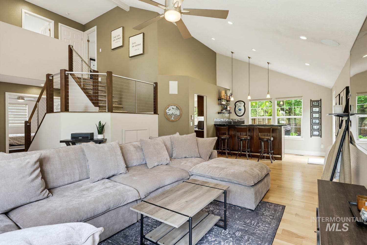 369 S Winthrop Way, Boise, Idaho 83709, 5 Bedrooms, 3 Bathrooms, Residential For Sale, Price $725,000,MLS 98992404